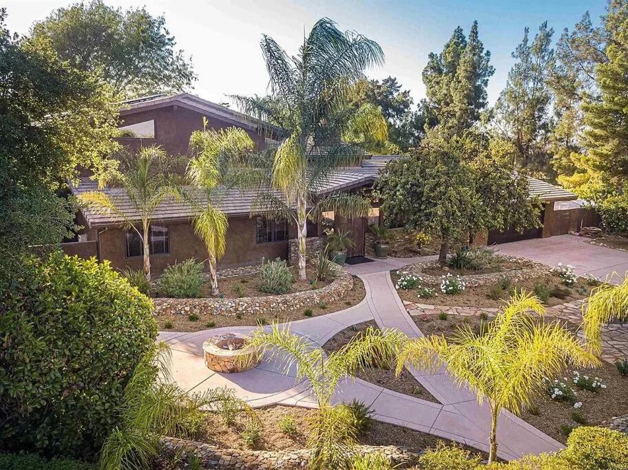 Private Resort in Lake Hodges view 4