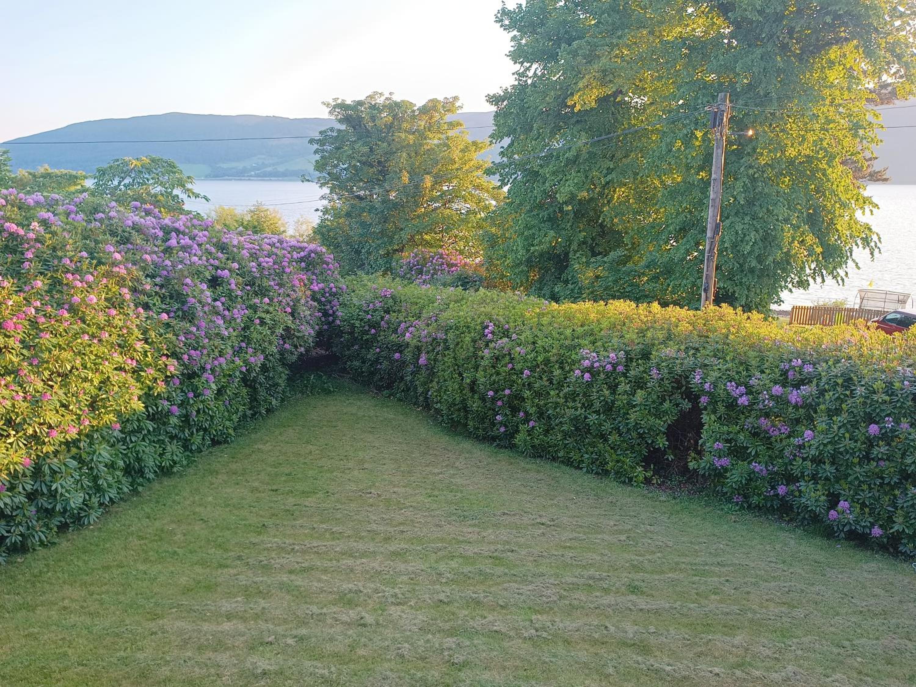 Peaceful and Stunning Waterside Location