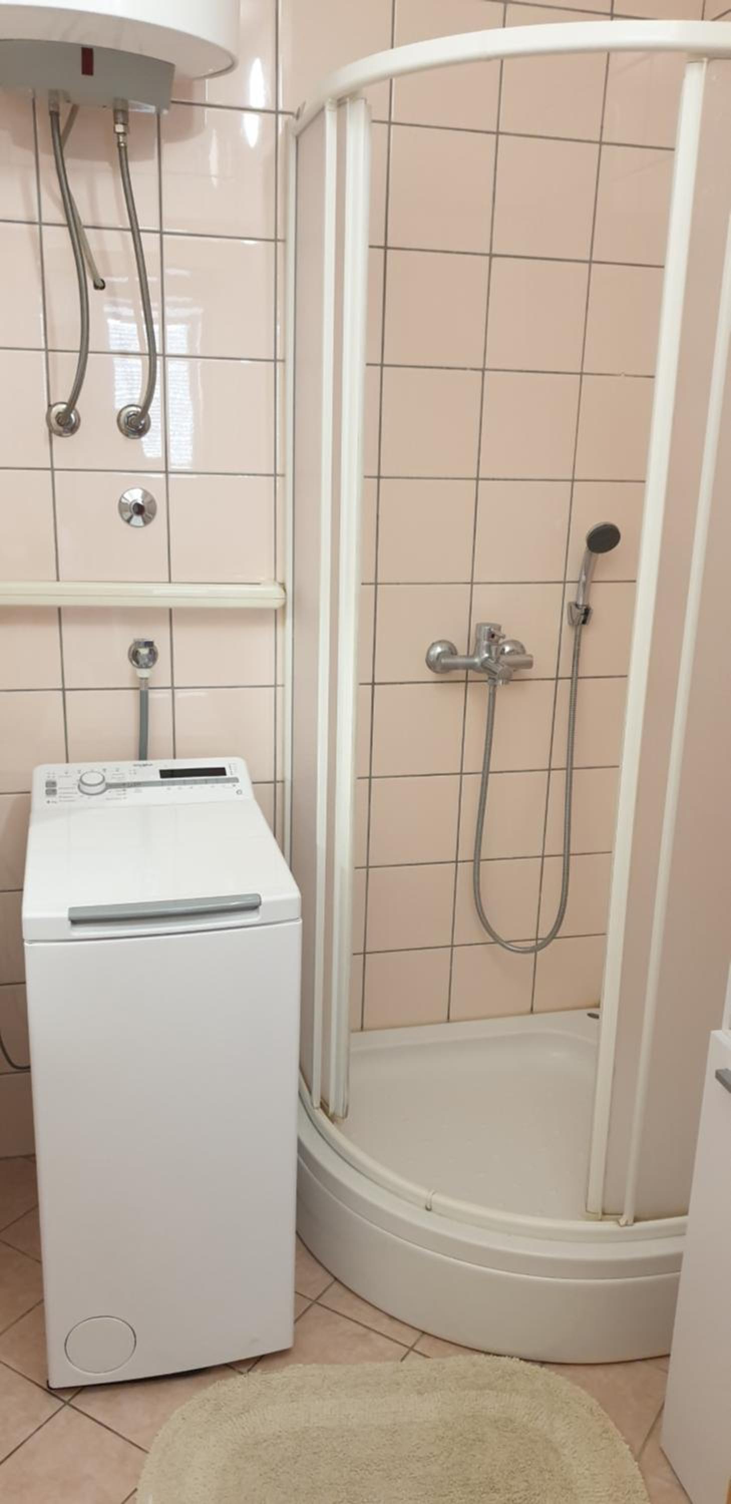 Beautiful apartment in Novalja