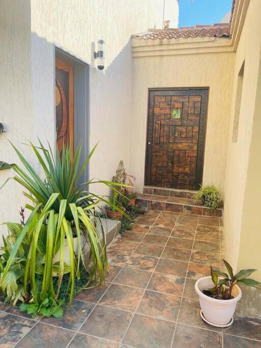 Central Gabs Oasis: 2BR-Retreat