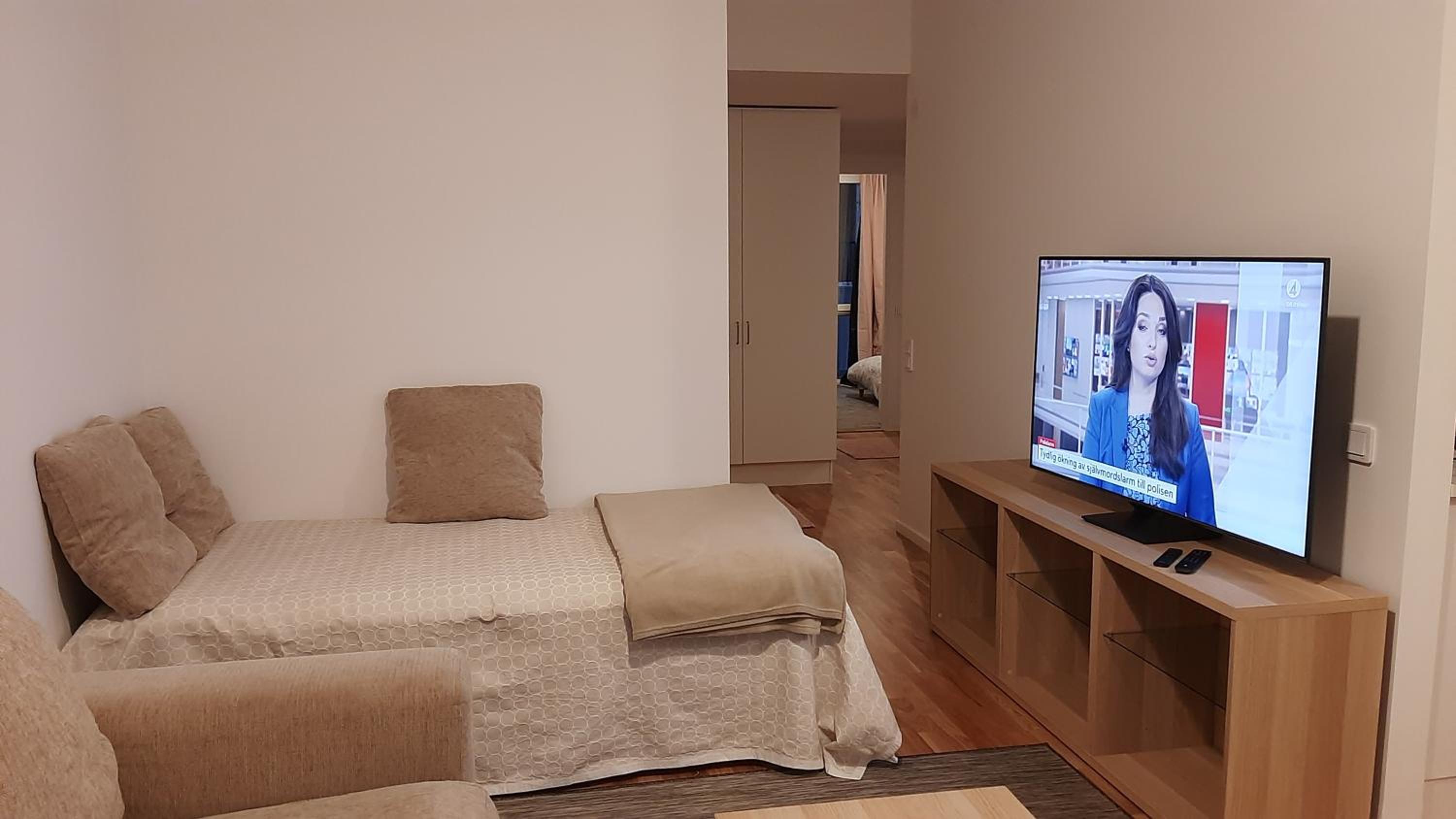 Stockholm Private Rooms in Shared Lovely, Amazing, Modern Apartment +Garden +BBQ view 5