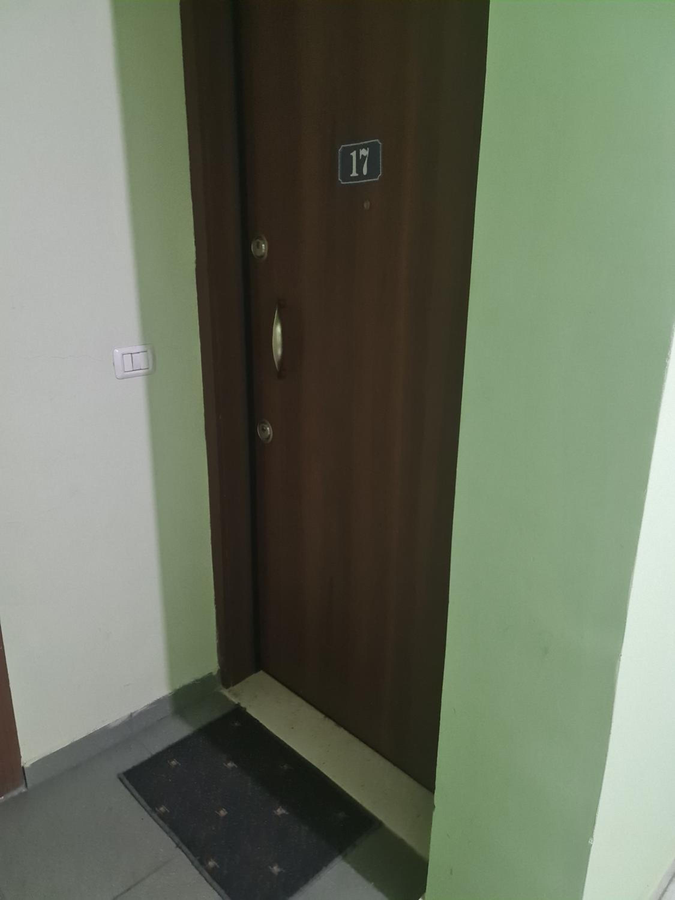 2E Apartment Myslym Shyri