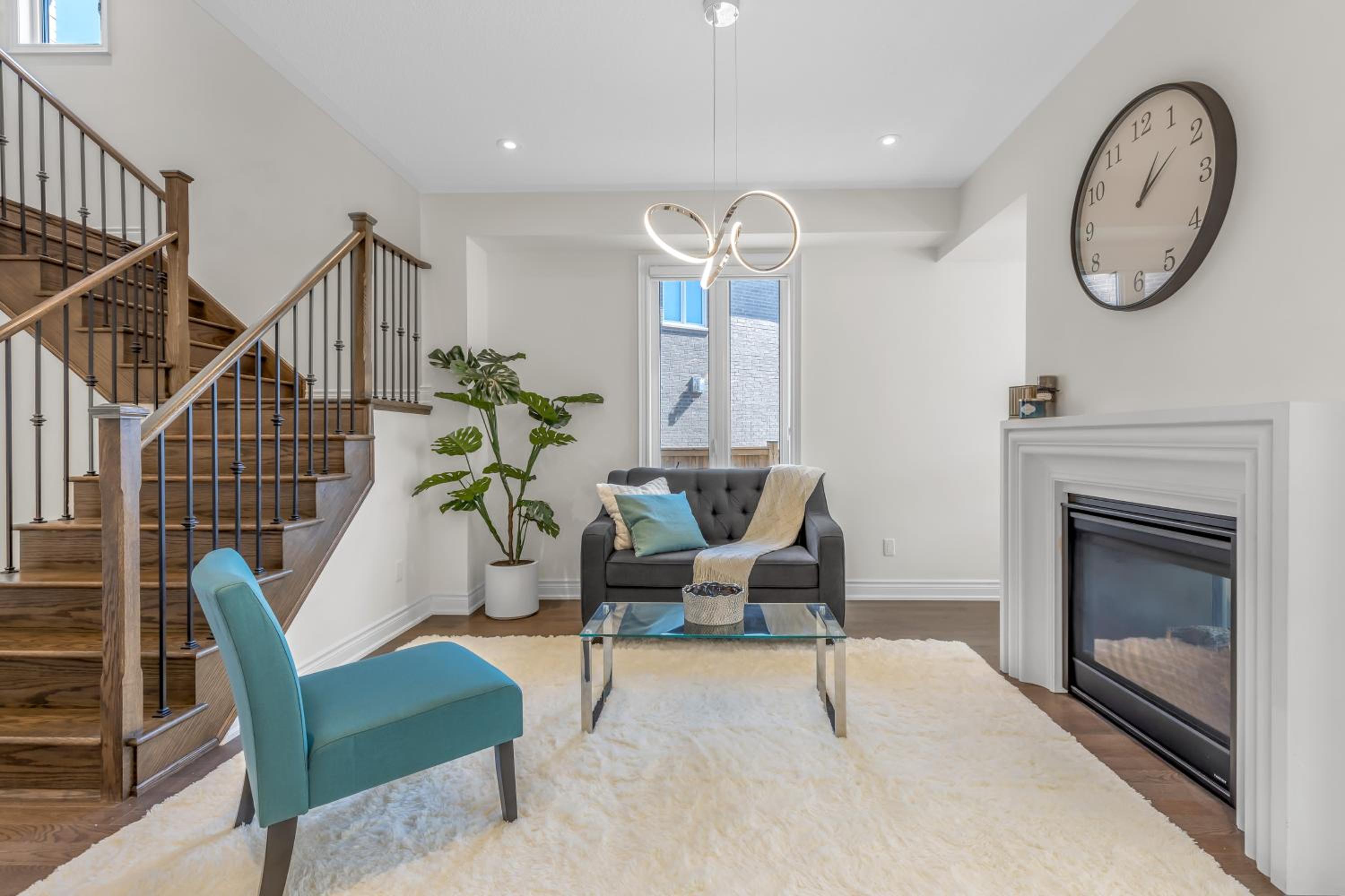 Luxury 6 Bedroom - 4 Bathroom Detached Retreat Brampton / Mississauga Border