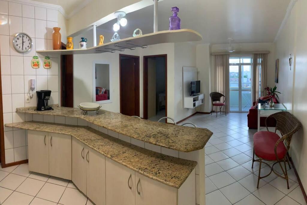 Apartamento completo no centrinho de Ingleses -Florianópolis