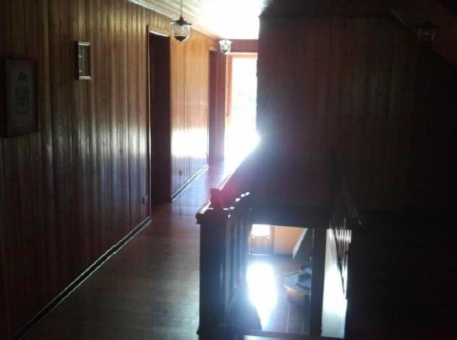 CASA EM MONTE VERDE-MG ACOMODA 15 PESSOAS