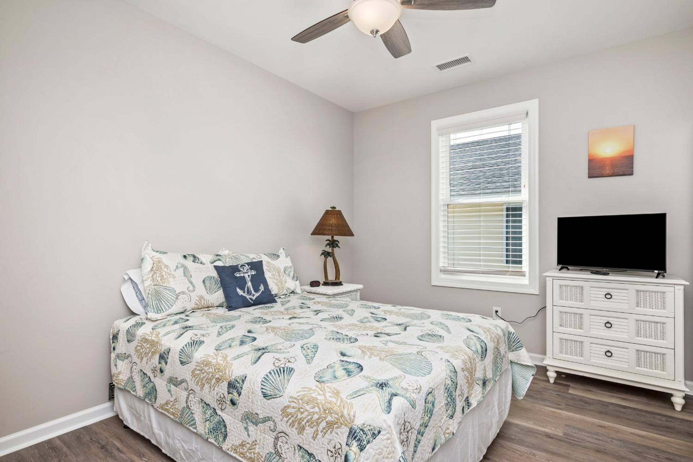 Watts Nest by Oak Island Accommodations