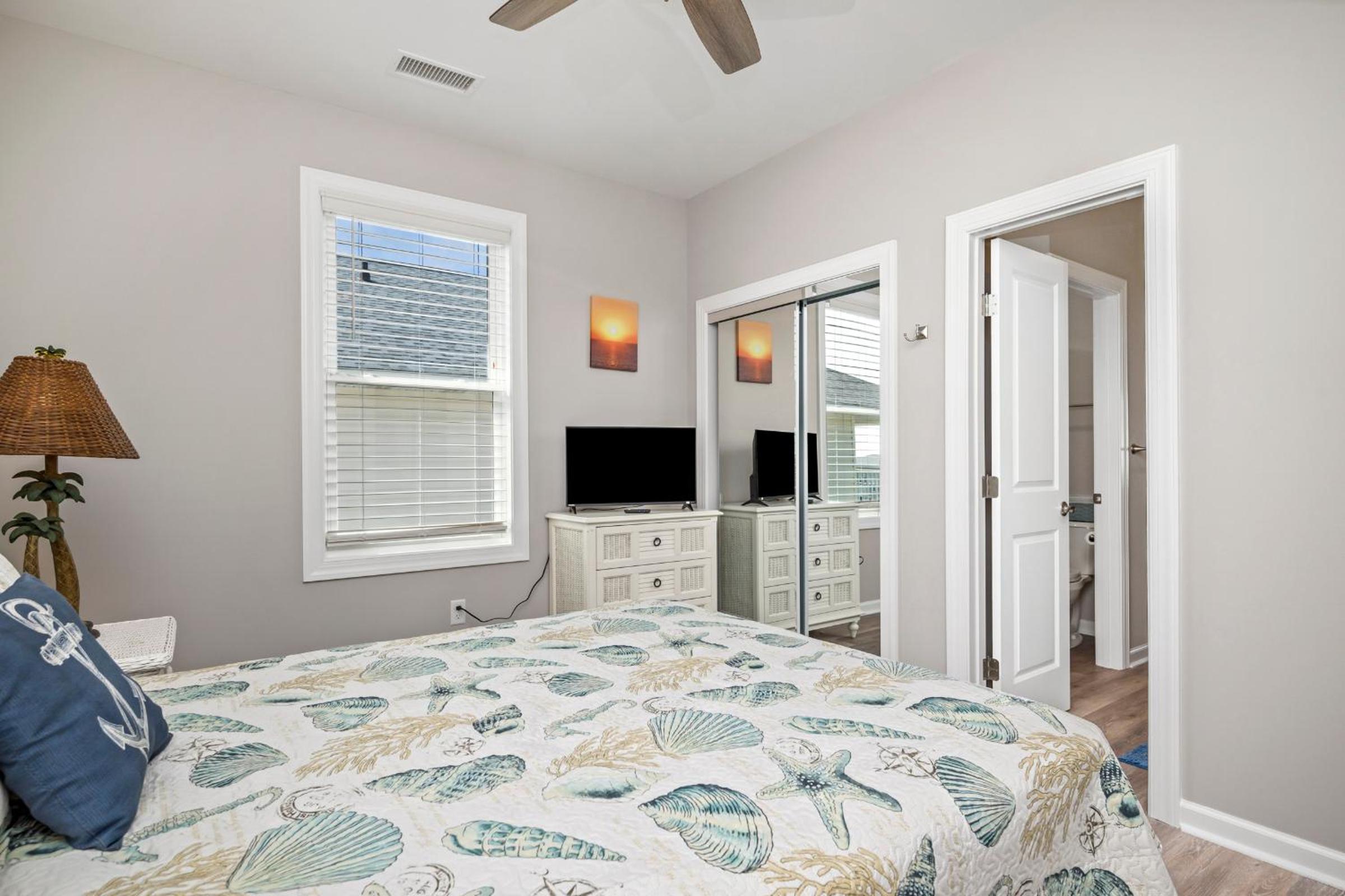 Watts Nest by Oak Island Accommodations