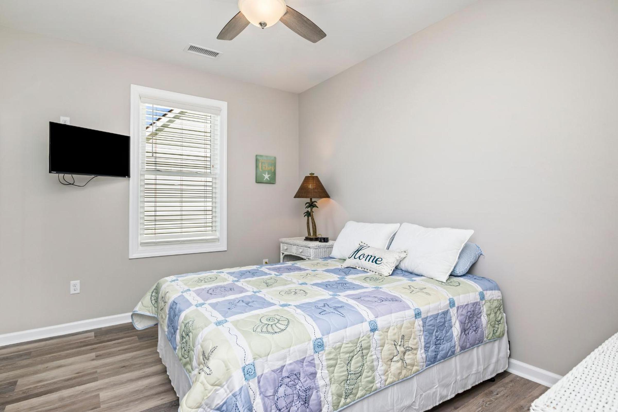 Watts Nest by Oak Island Accommodations