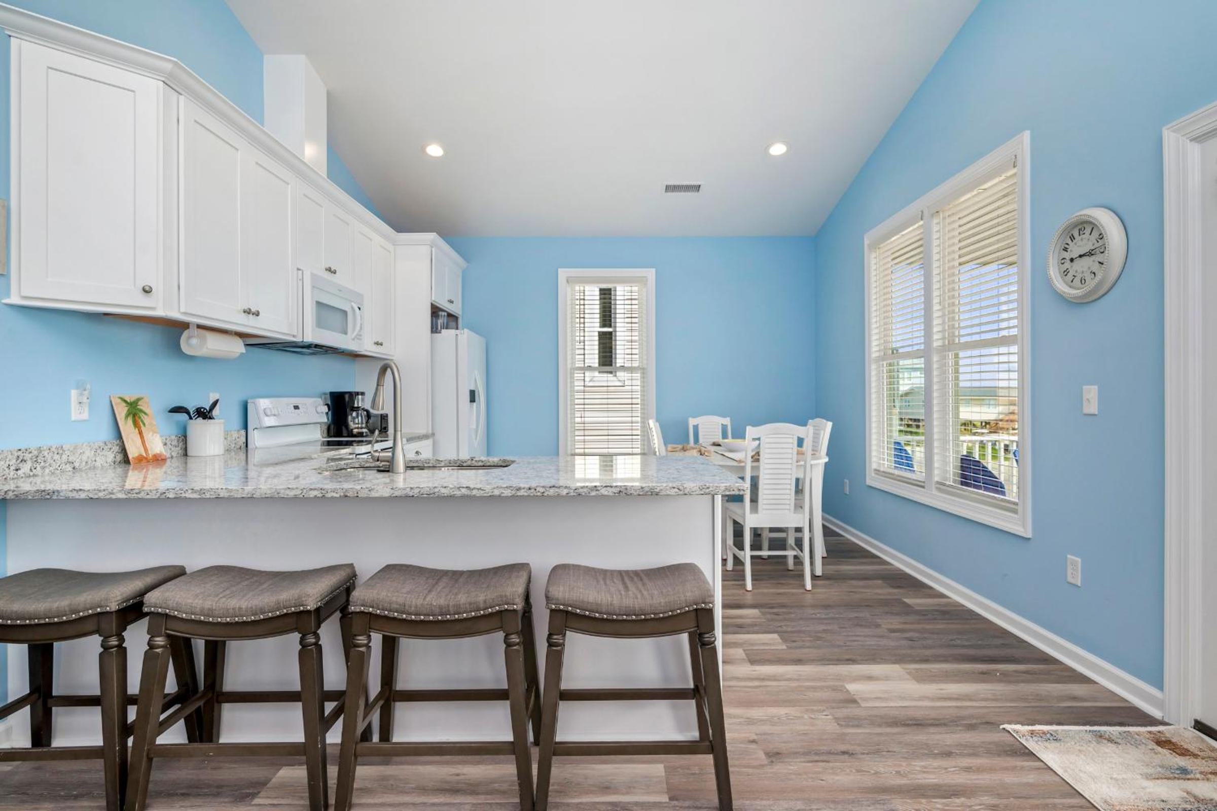 Watts Nest by Oak Island Accommodations