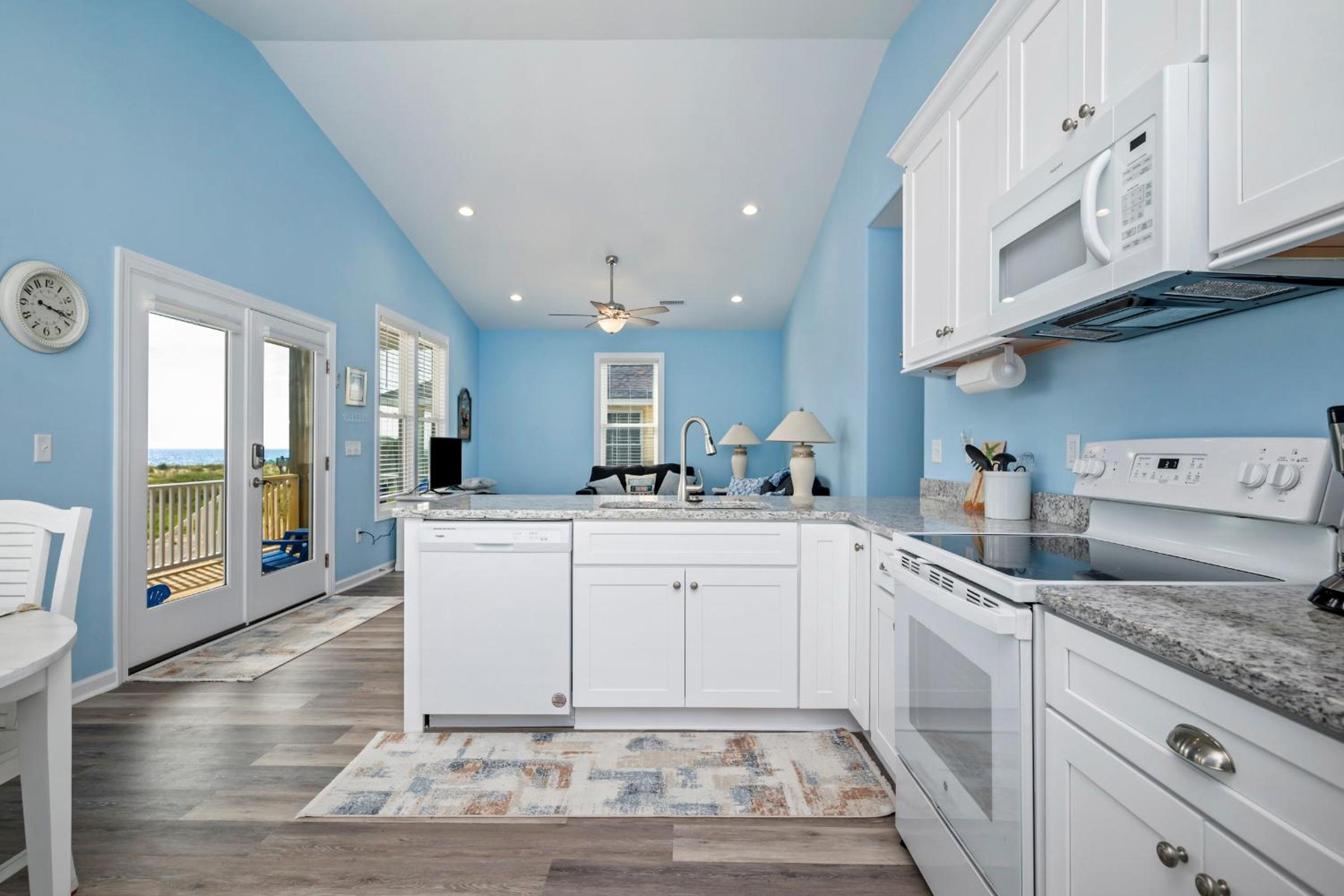 Watts Nest by Oak Island Accommodations