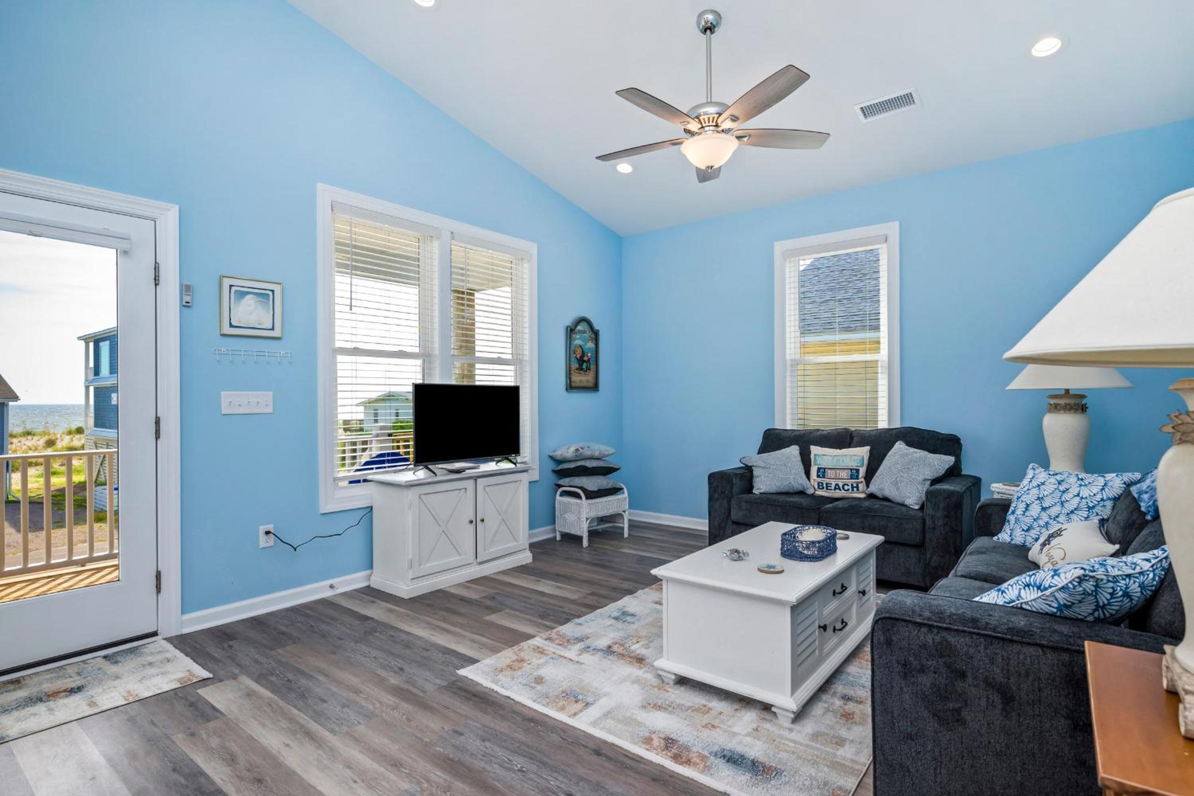 Watts Nest by Oak Island Accommodations