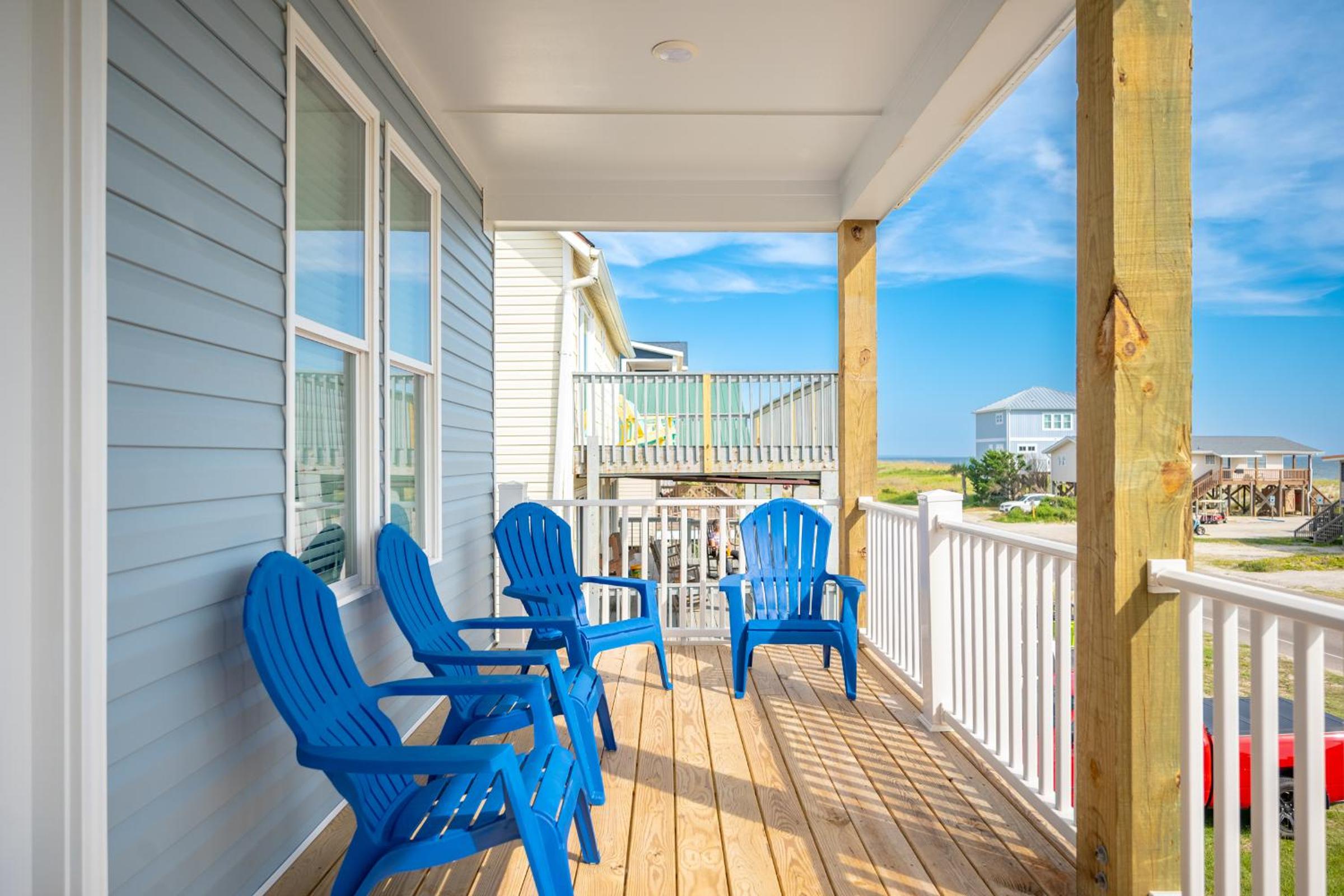 Watts Nest by Oak Island Accommodations