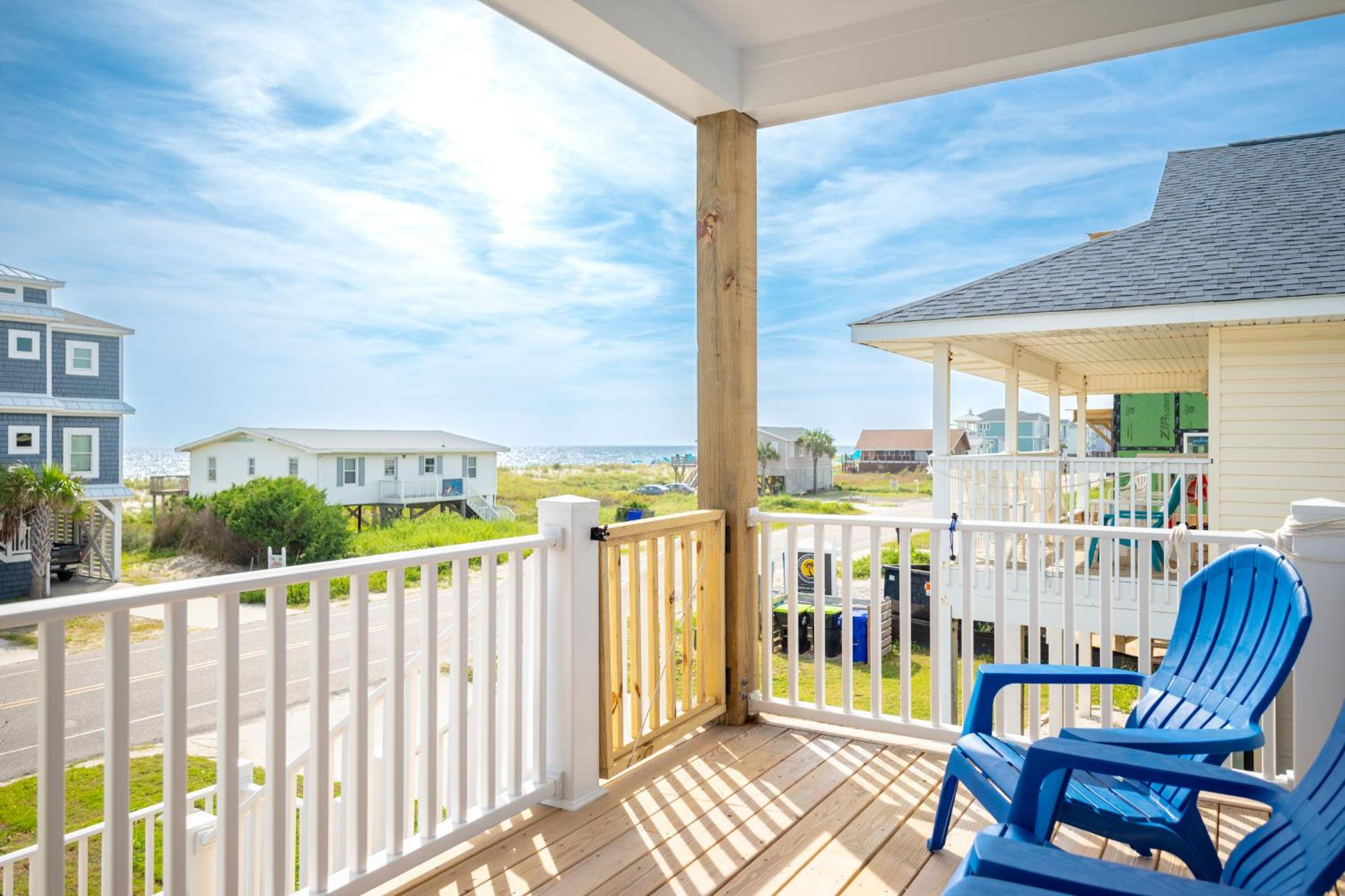Watts Nest by Oak Island Accommodations