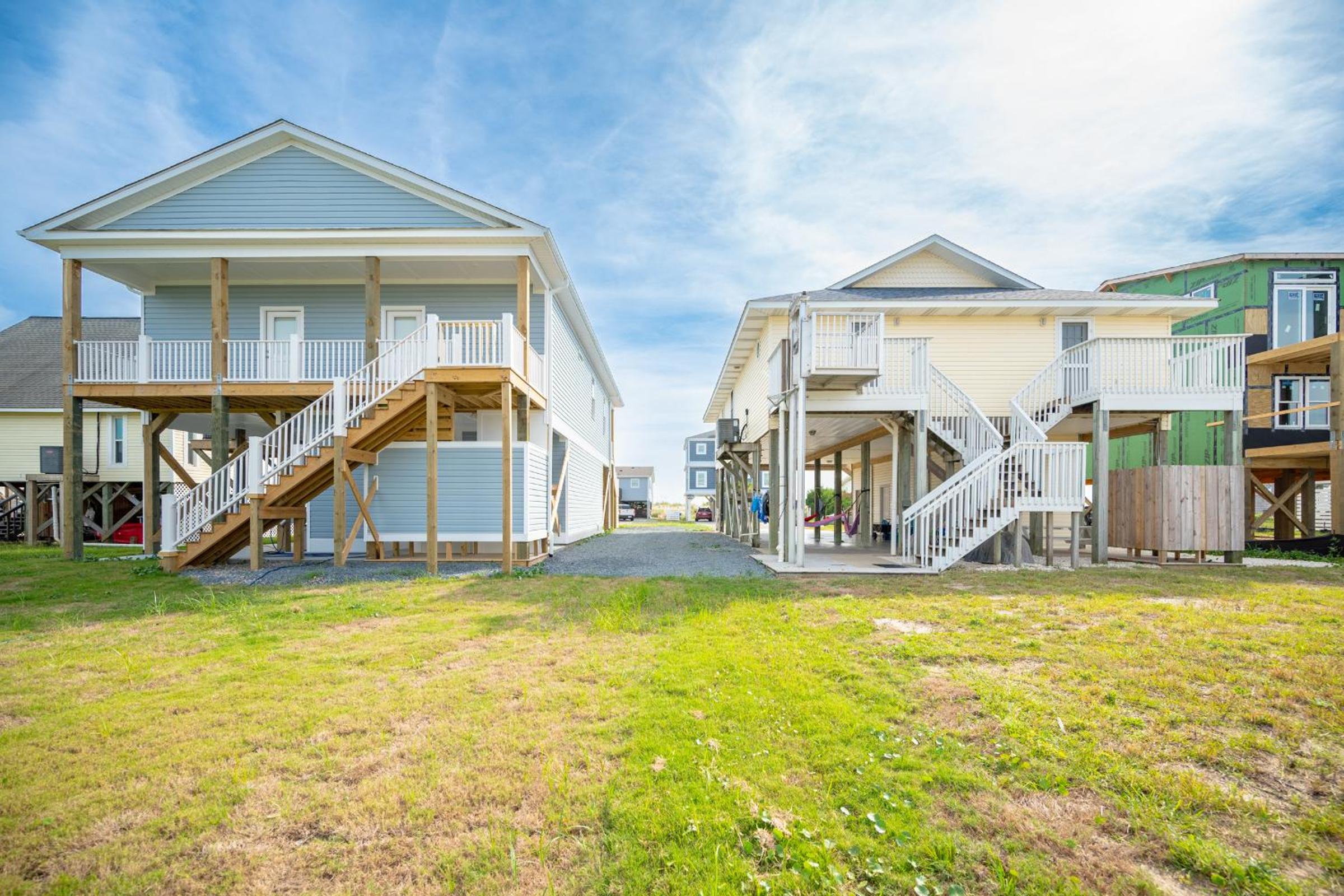Watts Nest by Oak Island Accommodations