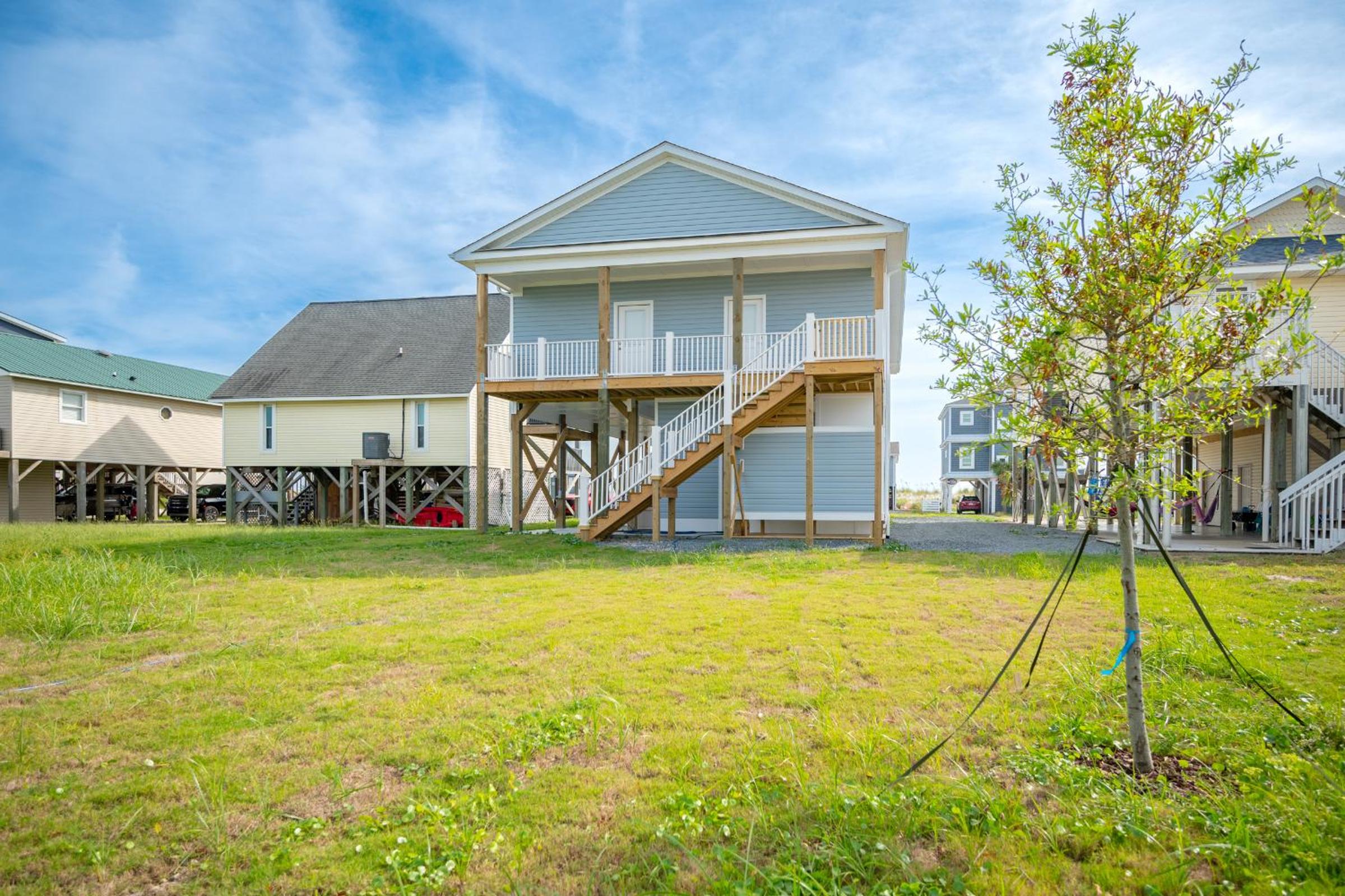 Watts Nest by Oak Island Accommodations