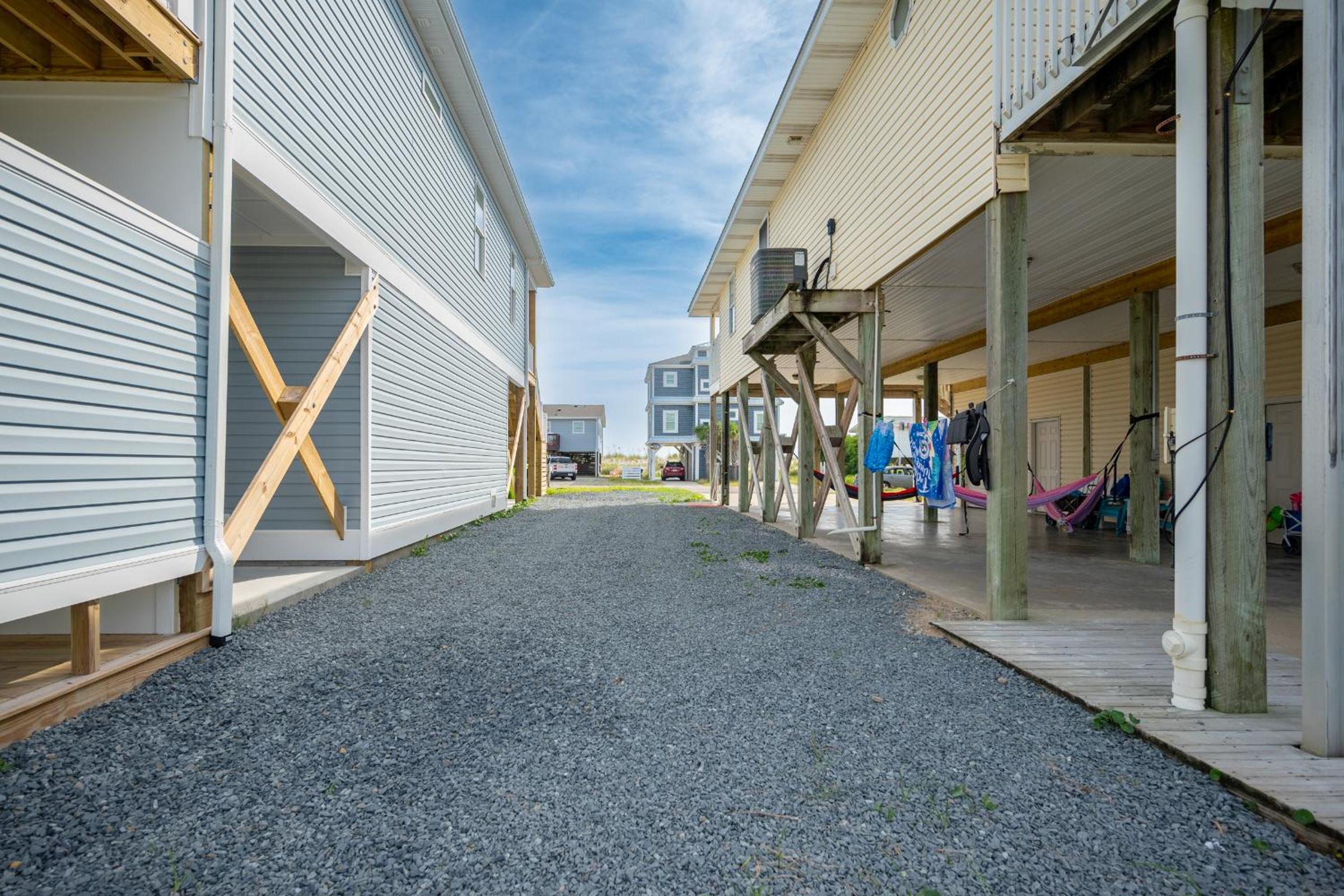 Watts Nest by Oak Island Accommodations