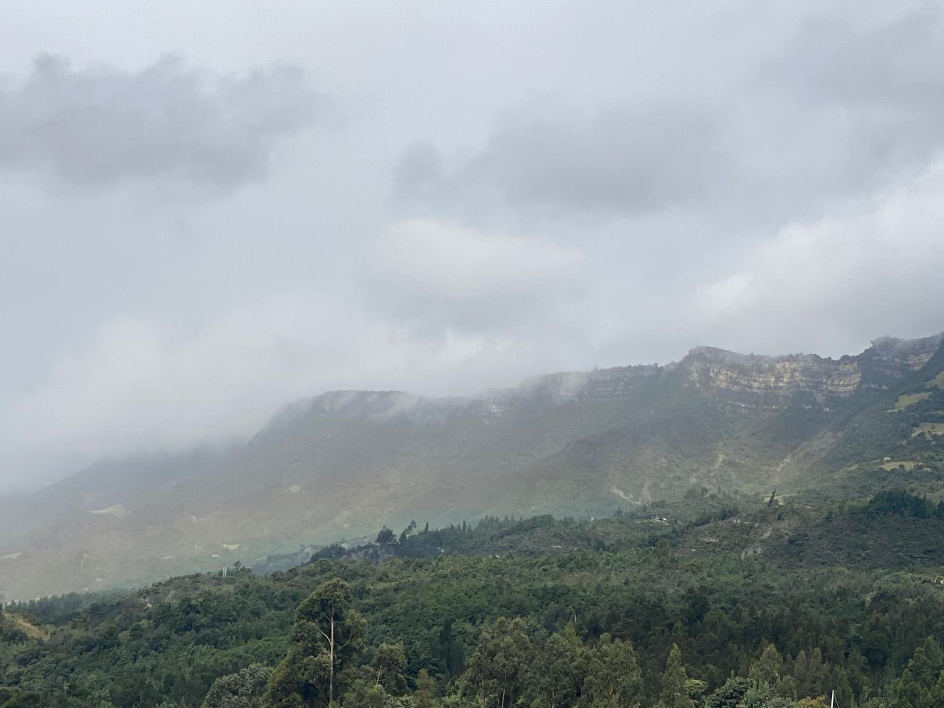 Casa ovejas negras - Tranquilidad en el campo, cerca al PARQUE ECOTURISTUCO PIEDRA COLGADA
