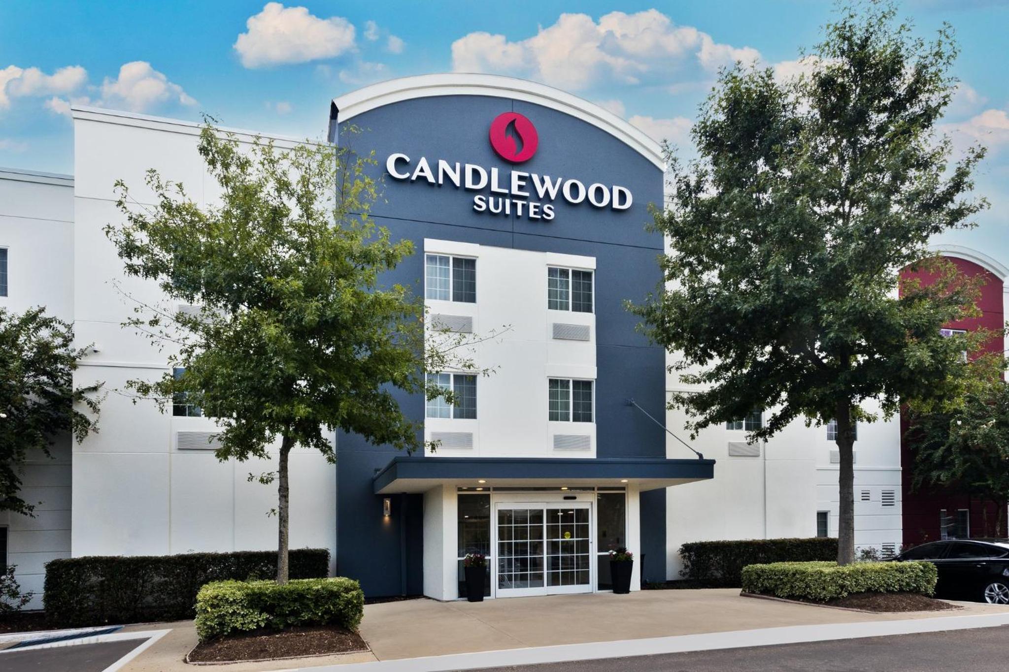 Hotel Candlewood Suites Eastchase Park, an IHG Hotel - Image 1