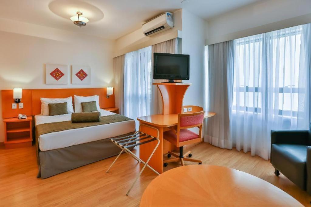 INNSiDE CONFORT SUITES JARDINS