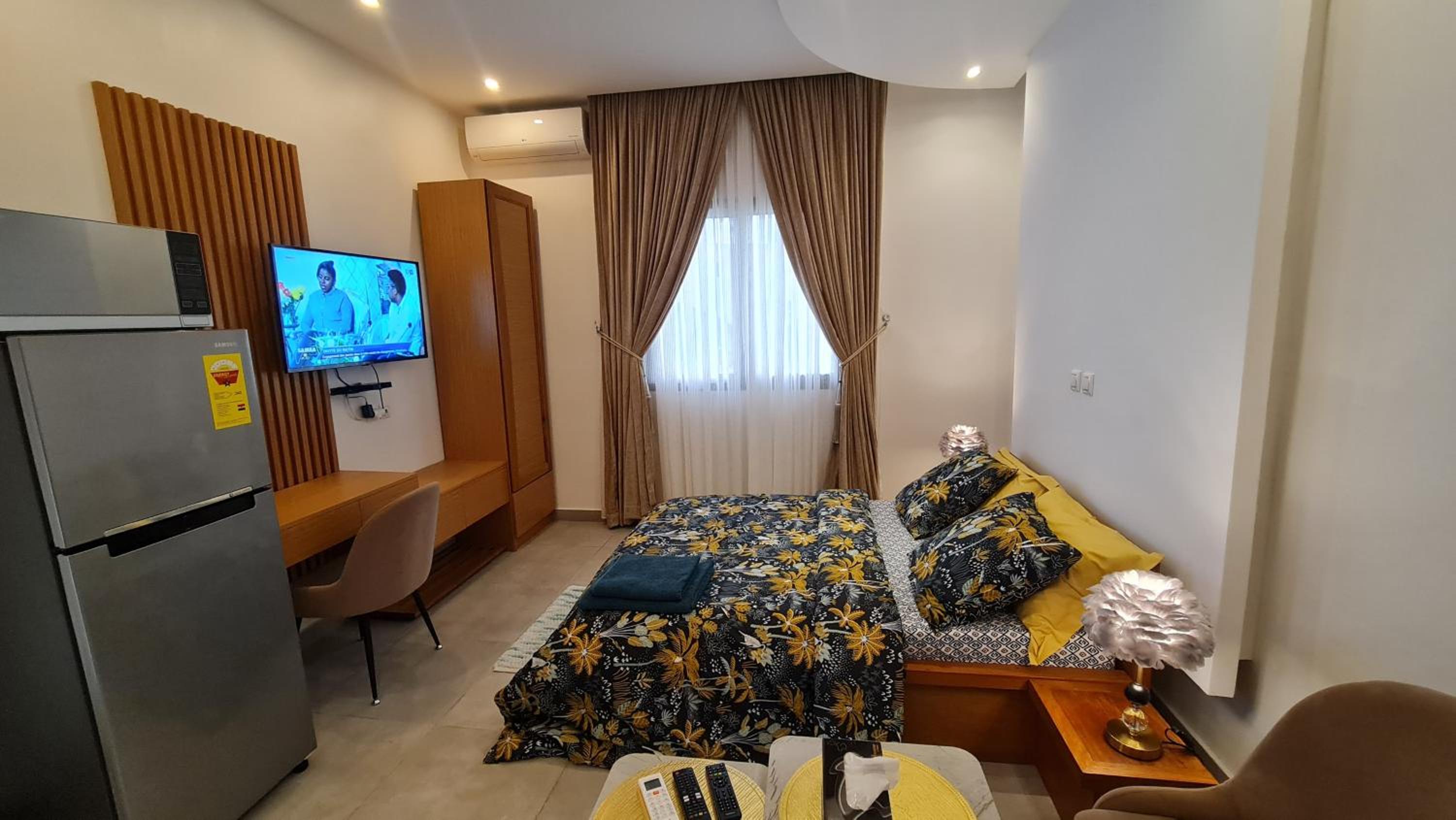 hotel room