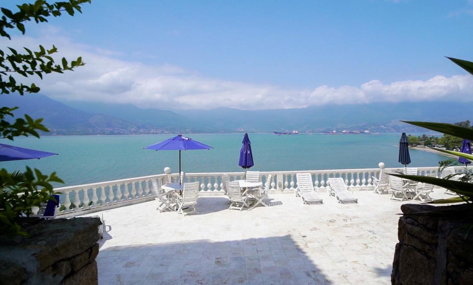 Condomínio com vista deslumbrante para Ilhabela