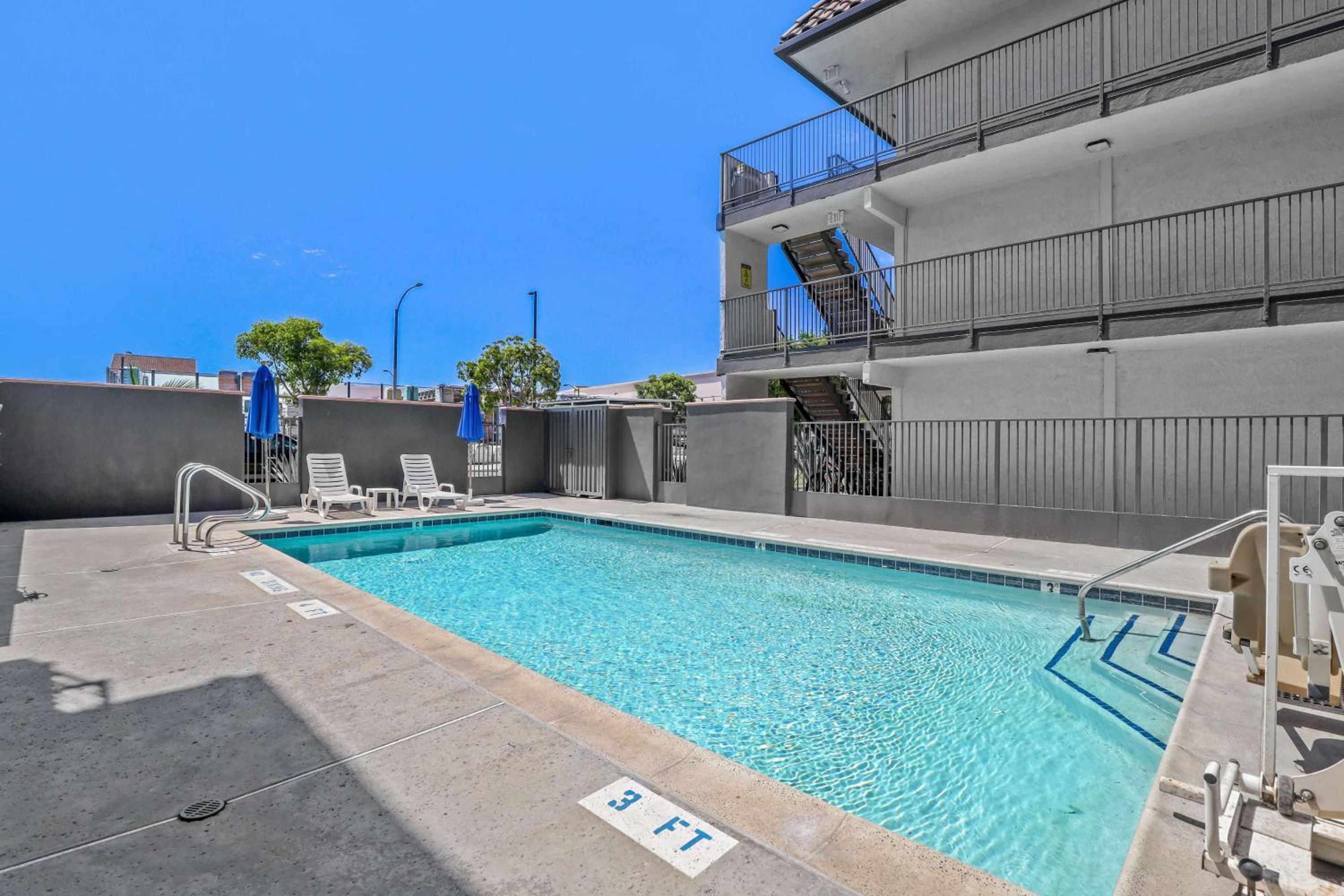 Suites Escondido CA view 4