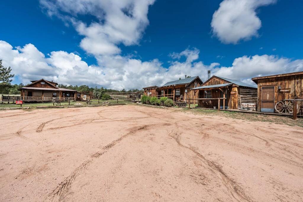 New! Historic 1906 cabin in Colorado Natl Forest view 4