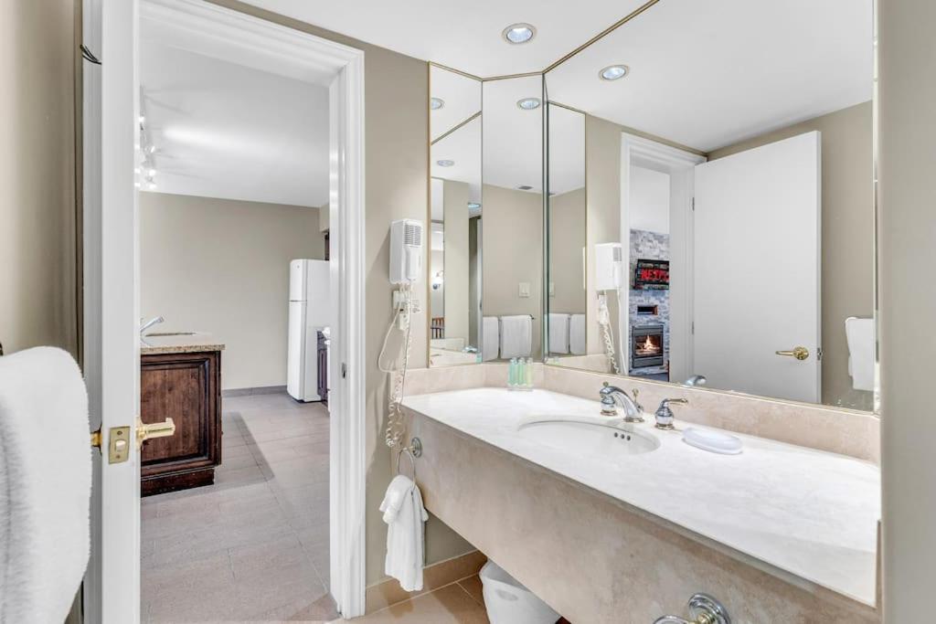 Cozy Getaway with Resort Perks