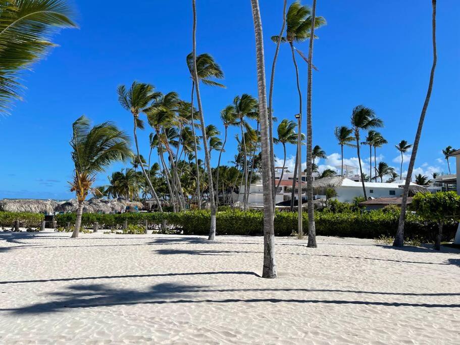Beach Front 2BR Condo view 2