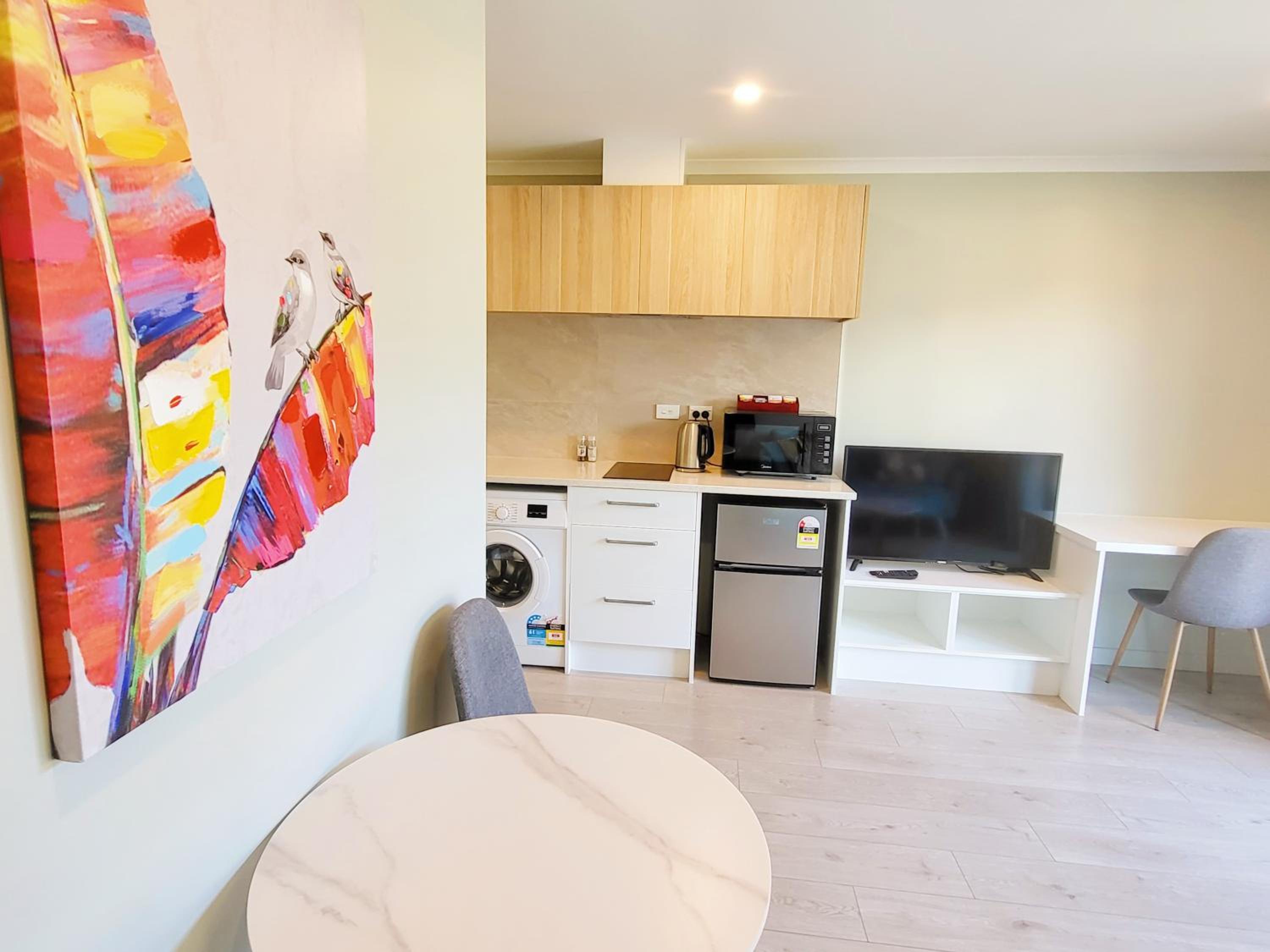 White Stone Apartment