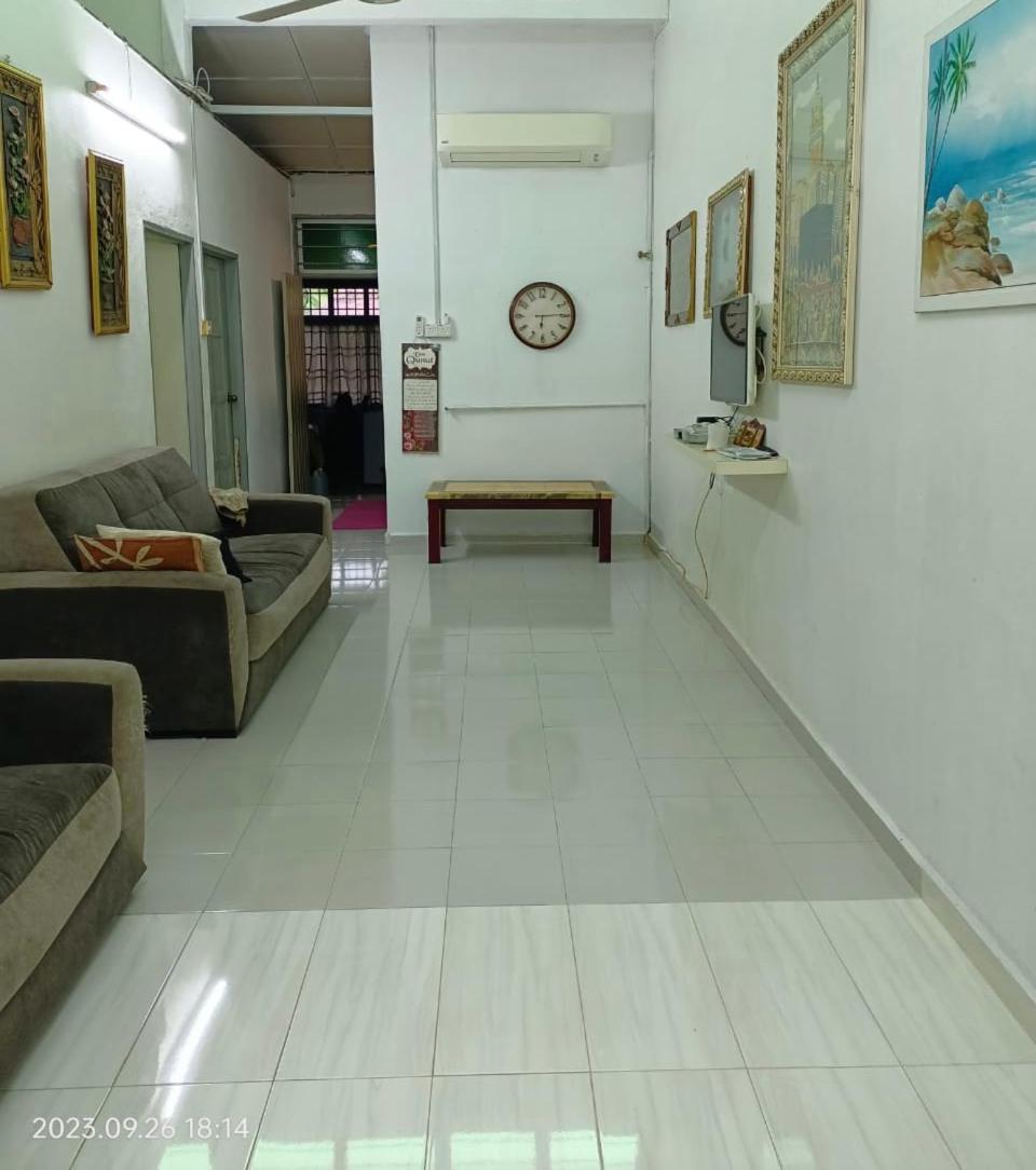Lanang Homestay