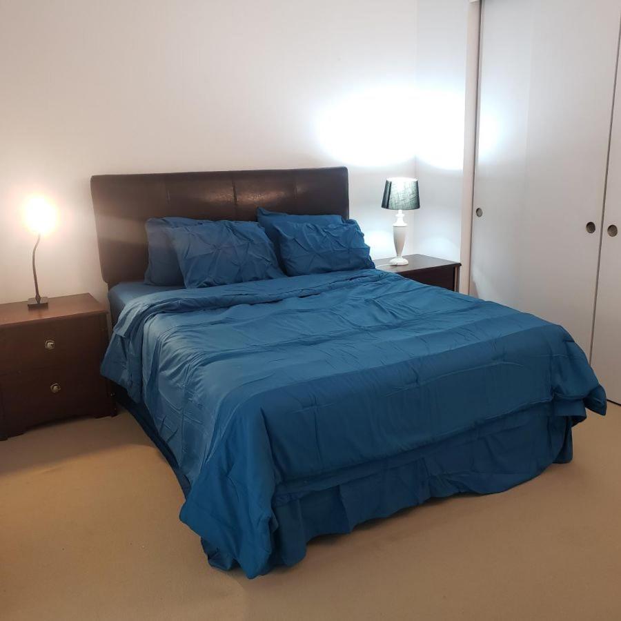 Lovely Guest Entire Apartment Minutes From Ottawa Airport