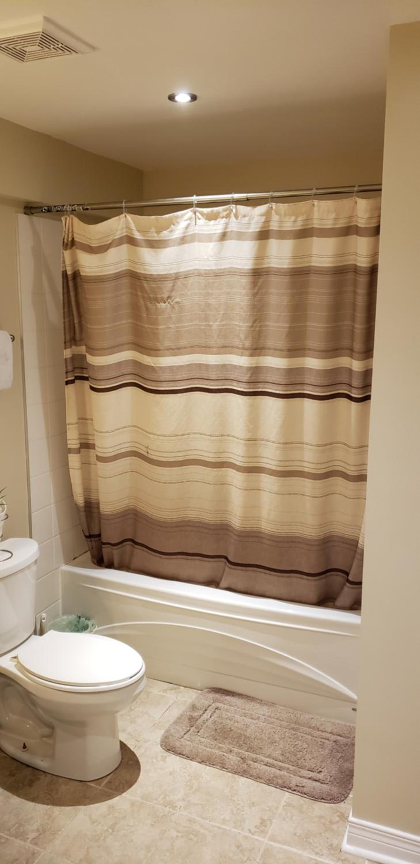 Lovely Guest Entire Apartment Minutes From Ottawa Airport