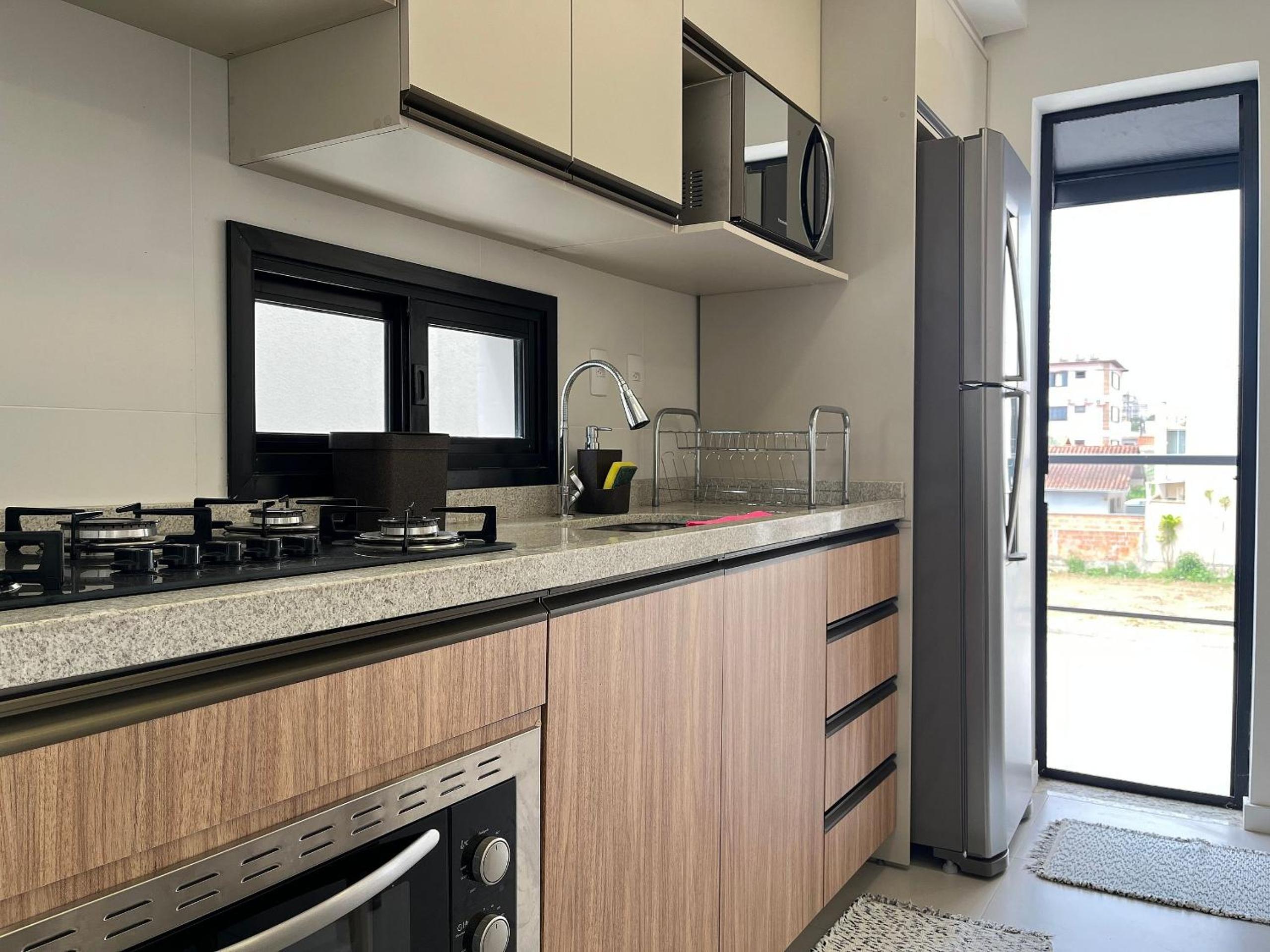 Incrível apartamento à 200m da praia