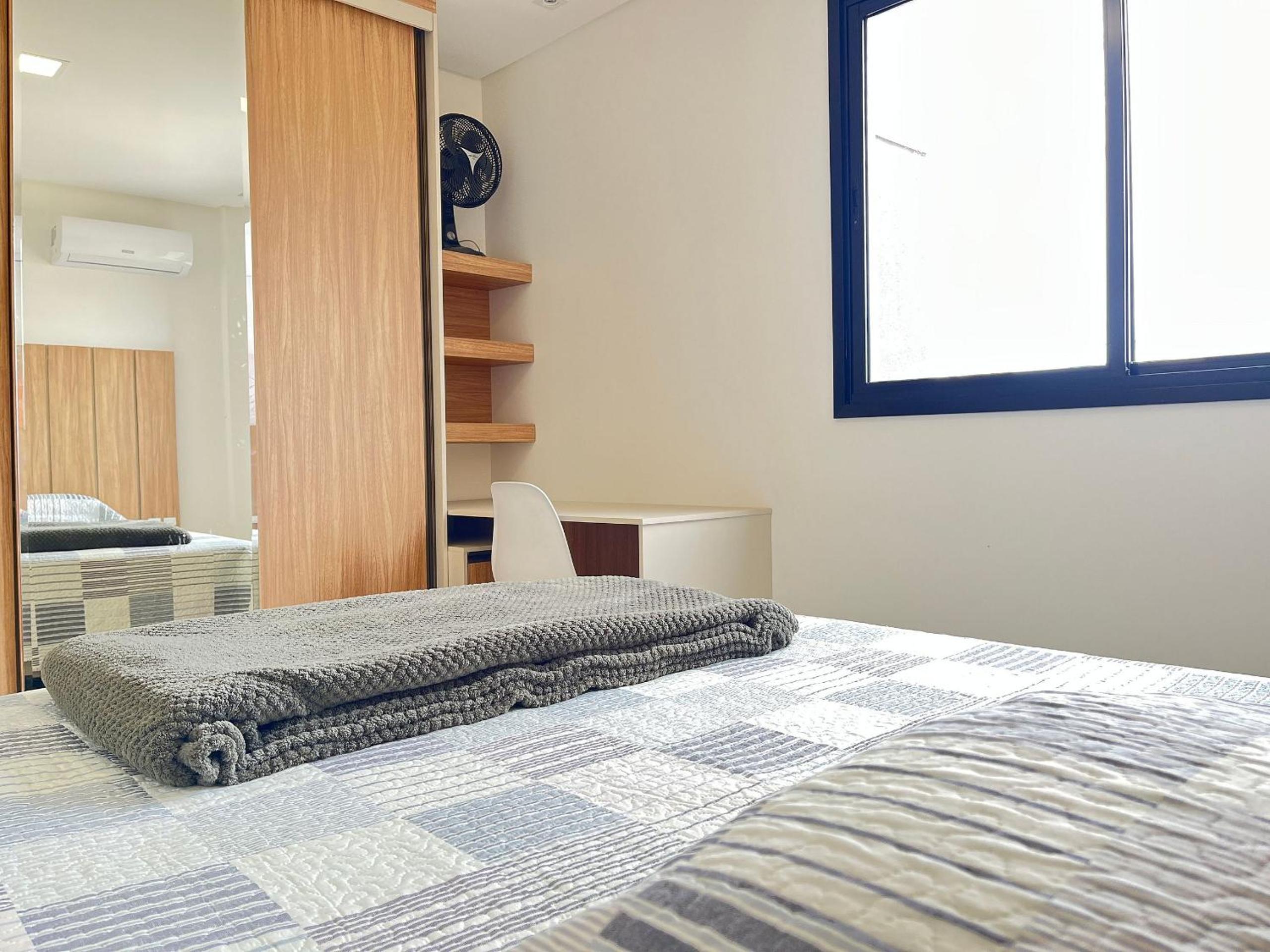 Incrível apartamento à 200m da praia