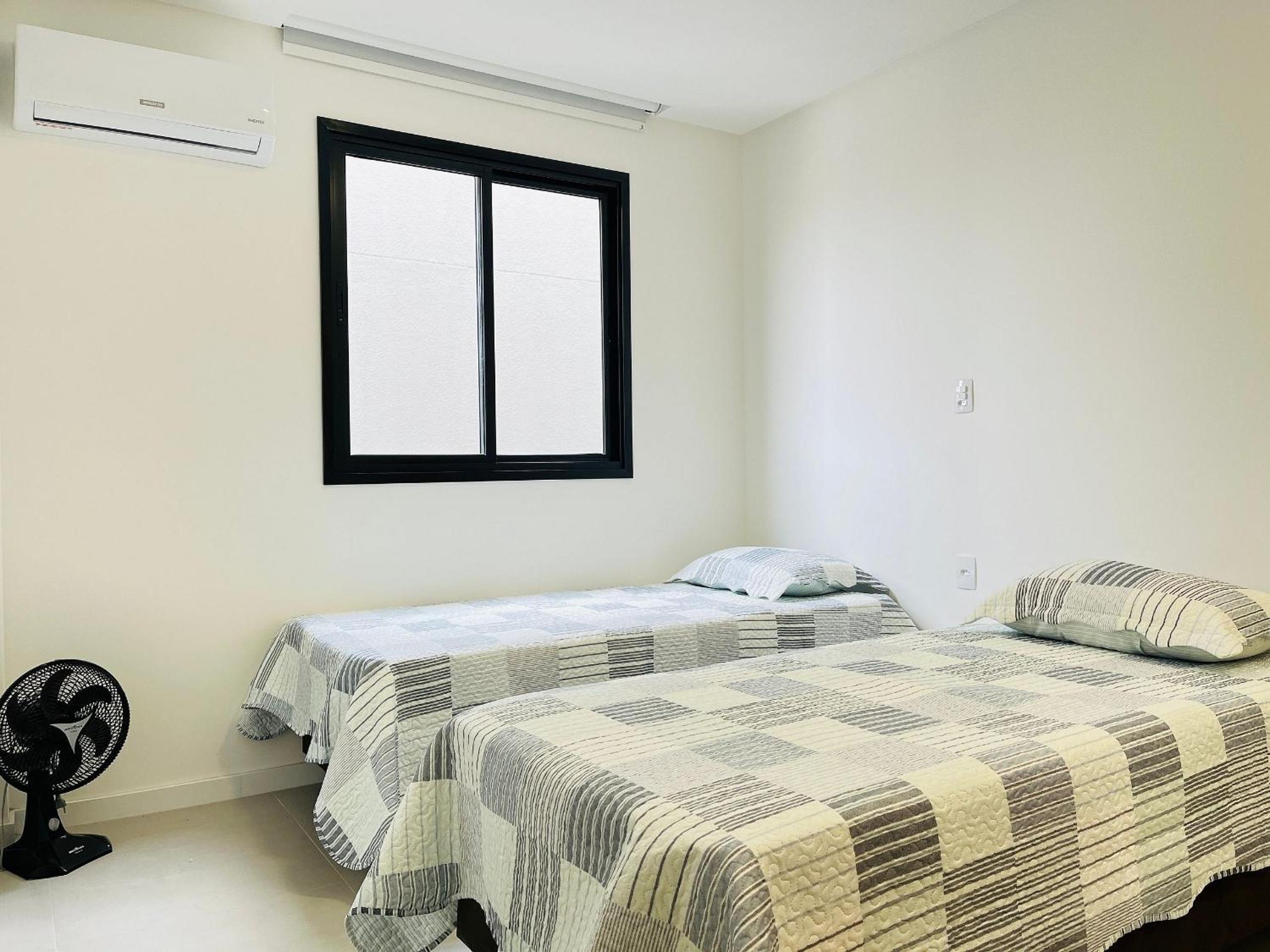 Incrível apartamento à 200m da praia