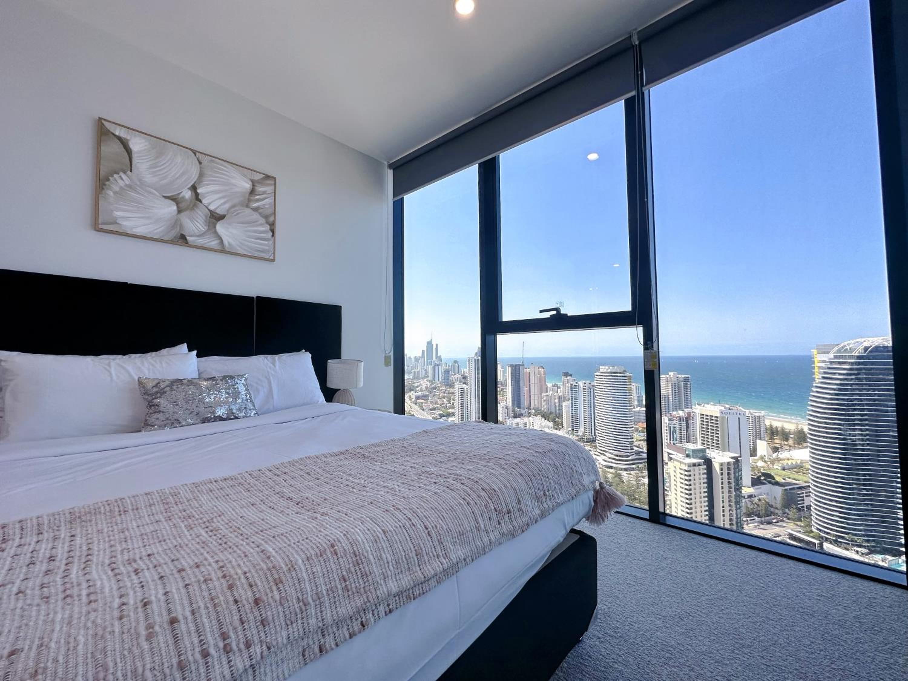 Oceanview Paradise 2Beds Apt at Casino FreeParking