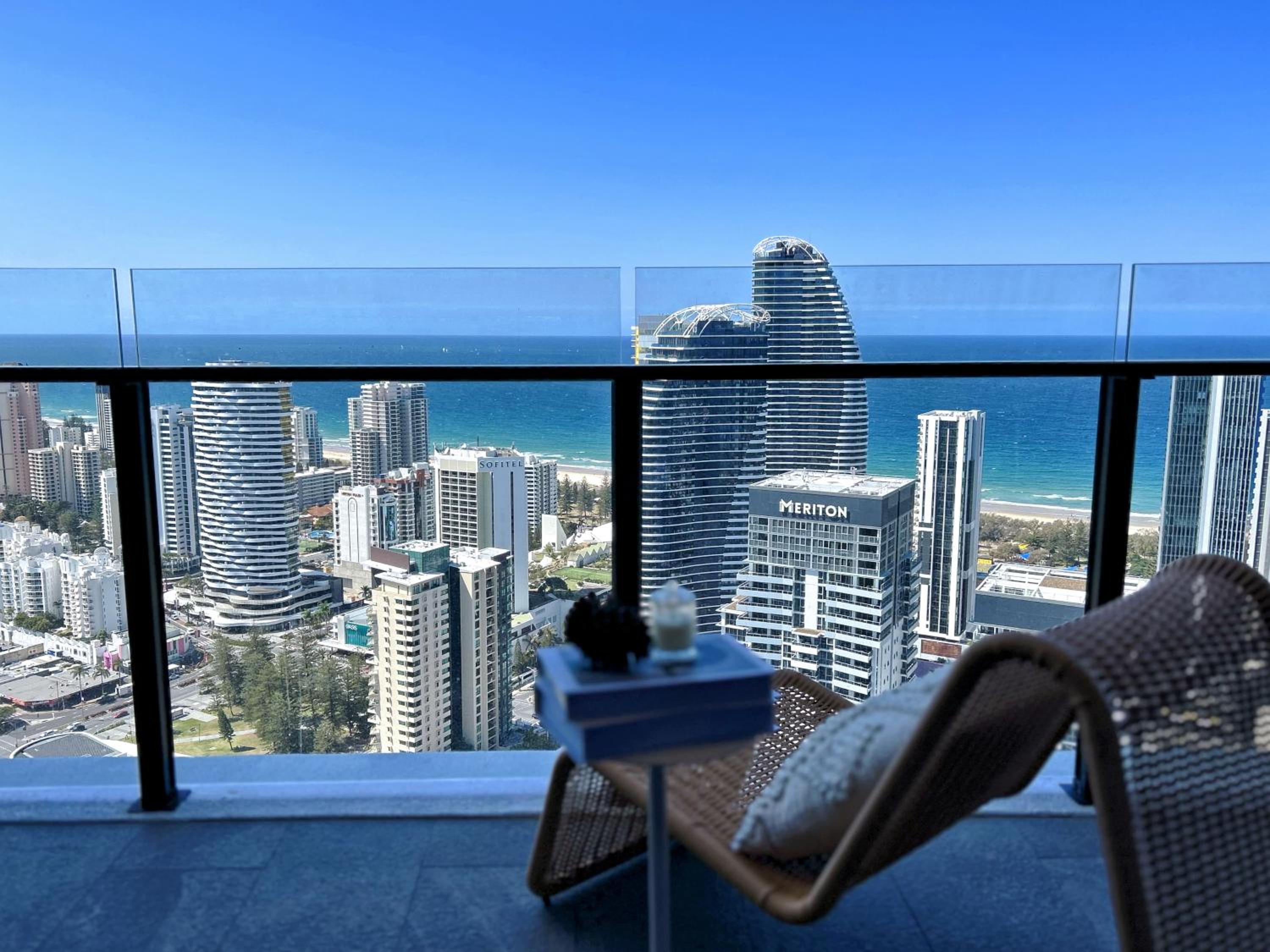 Oceanview Paradise 2Beds Apt at Casino FreeParking