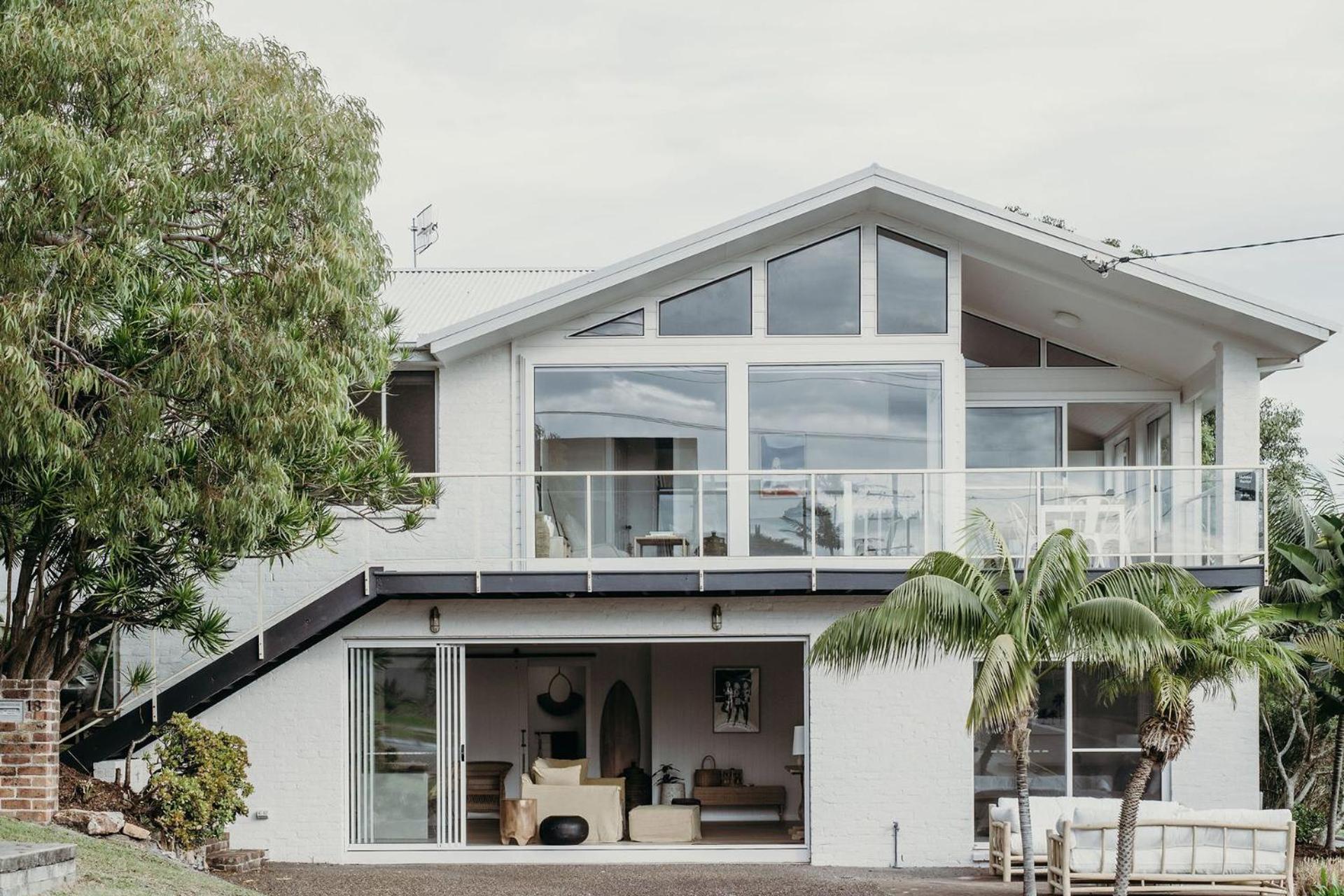 Baybreeze 18 Tomaree Road WiFi Air Conditioning Kitchenette