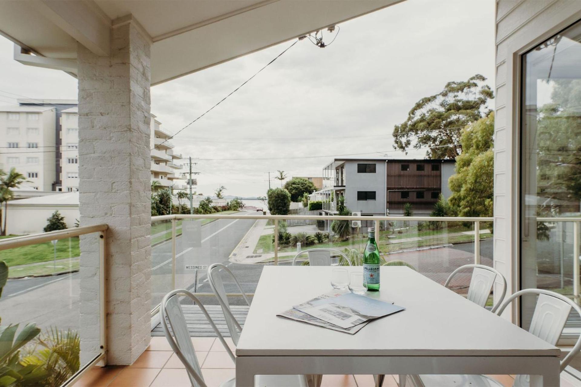 Baybreeze 18 Tomaree Road WiFi Air Conditioning Kitchenette