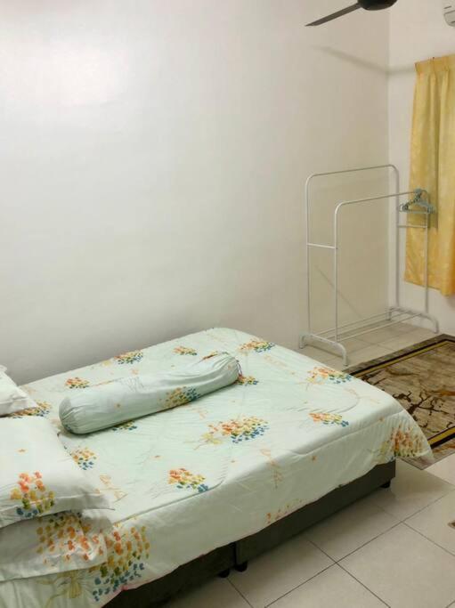 Salak Cemara Homestay Klia/Klia2 photo 4