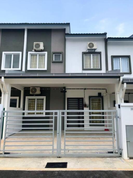 Salak Cemara Homestay Klia/Klia2 photo 5