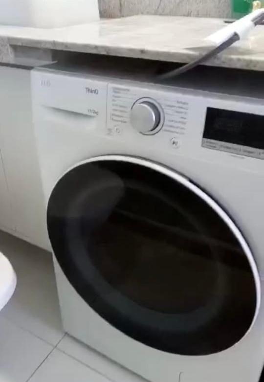 Lindo e novo apto com vista para o mar de Pituba c/garagem