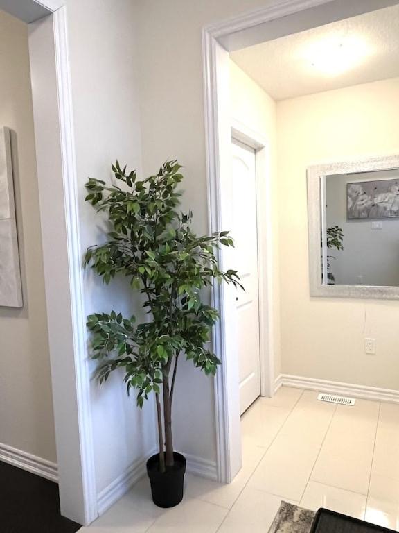 Spacious,comfy house,less than 15 mins to Niagara Falls