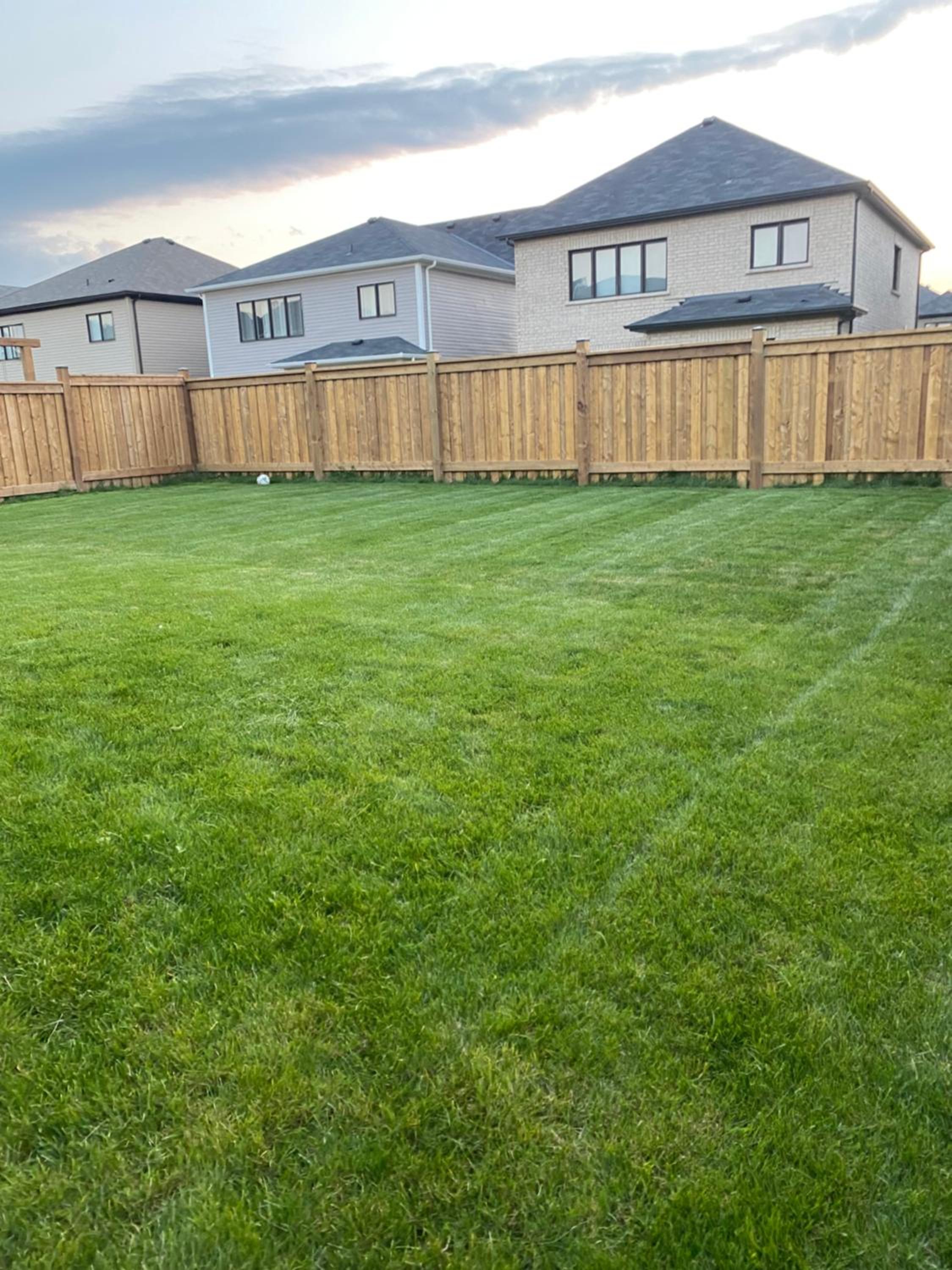 Spacious,comfy house,less than 15 mins to Niagara Falls