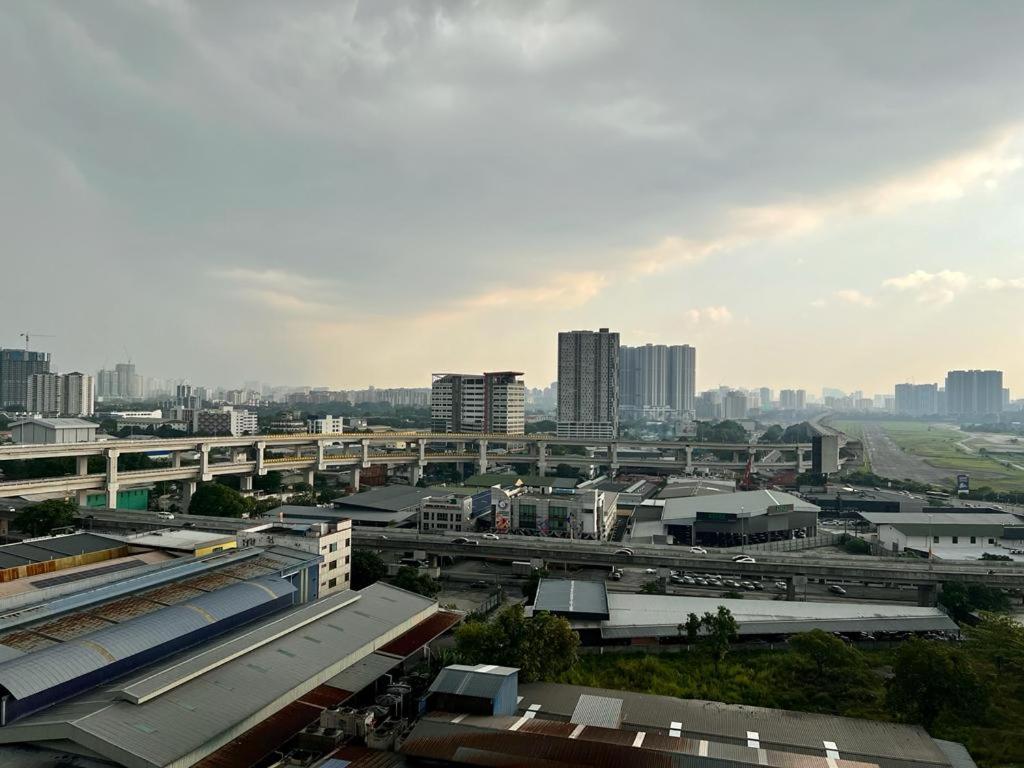 KLCity & KLCC View Modern Style 2R2B - 6 pax