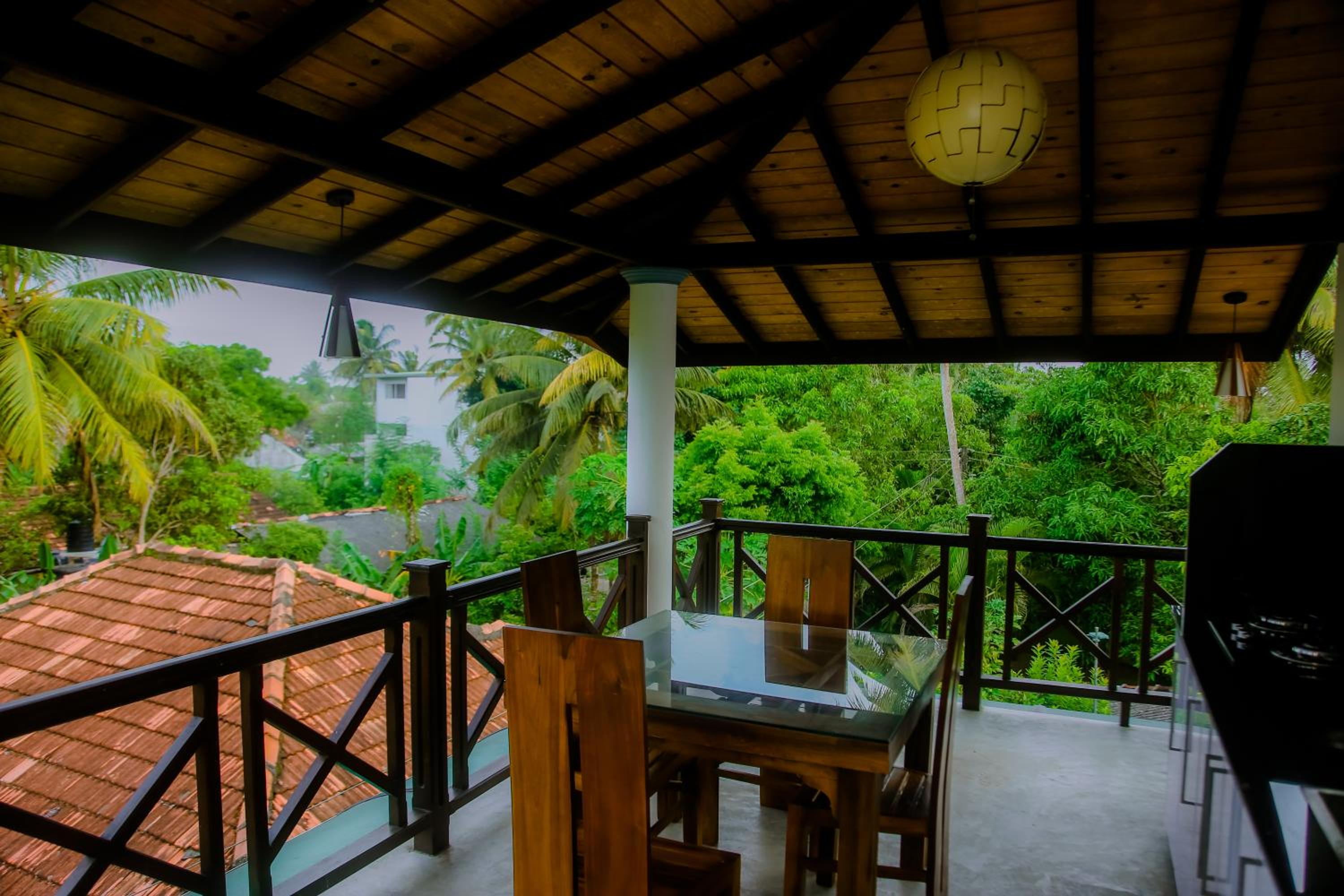 Kadolana Villa view 4