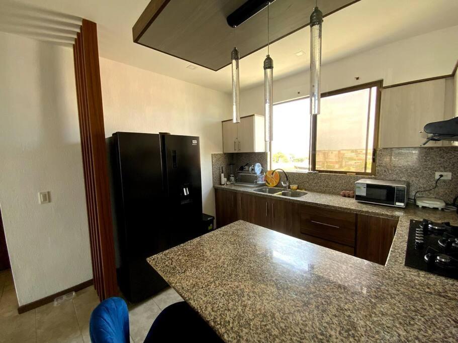 Hermoso departamento con piscina en la playa