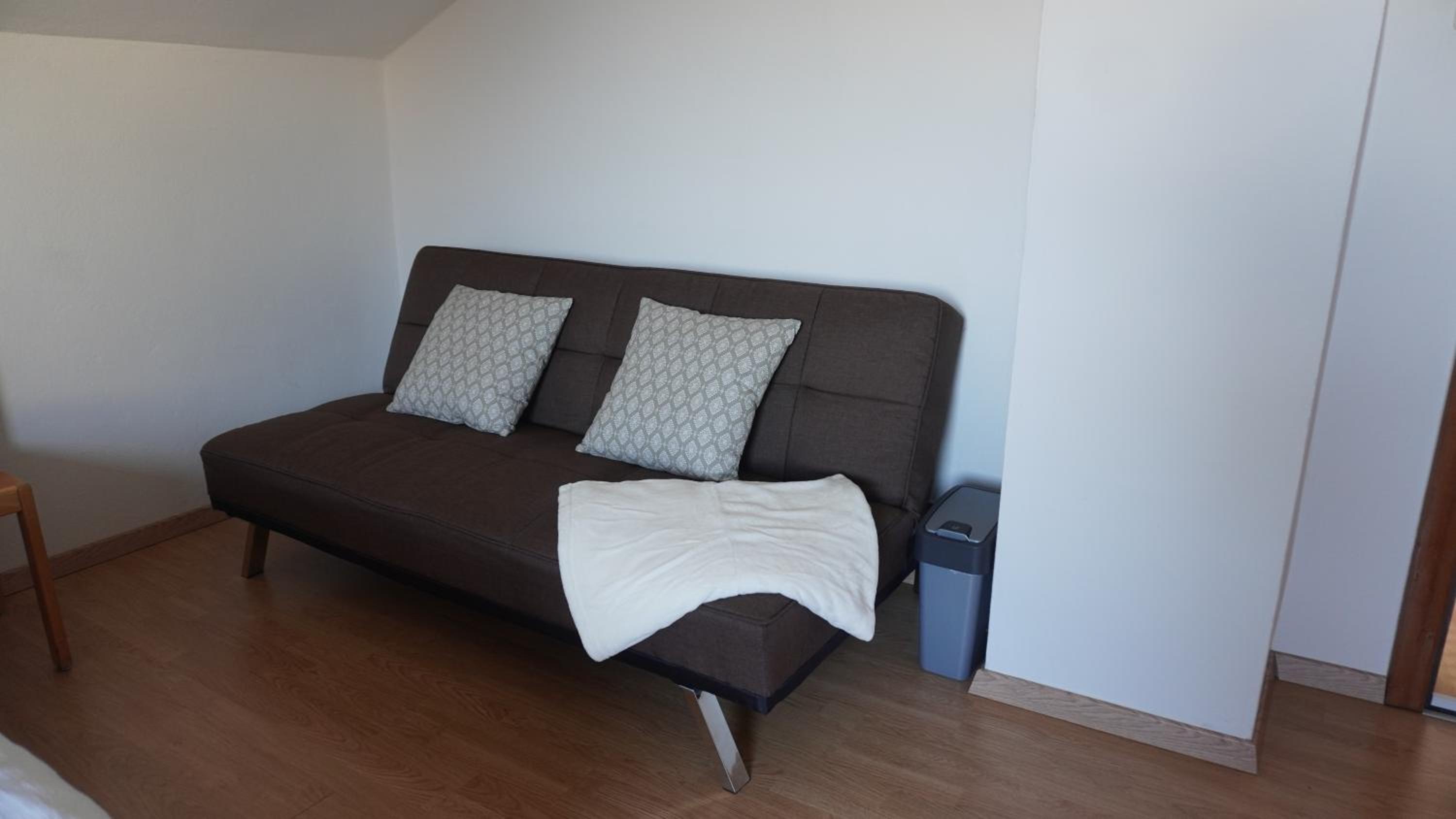 100 qm Apartment 1 - near highway