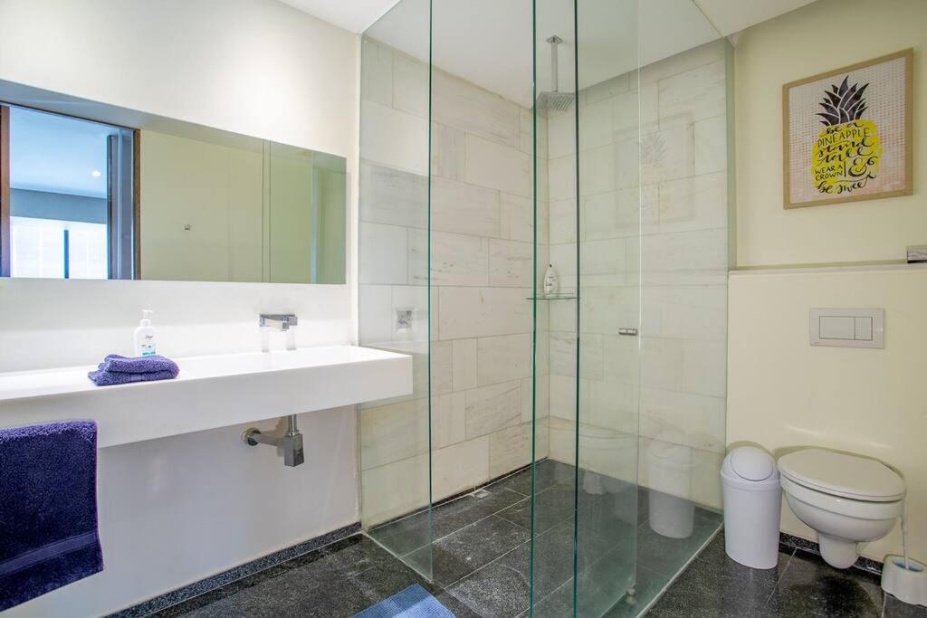 Moderno Departamento en Reforma 284 view 5